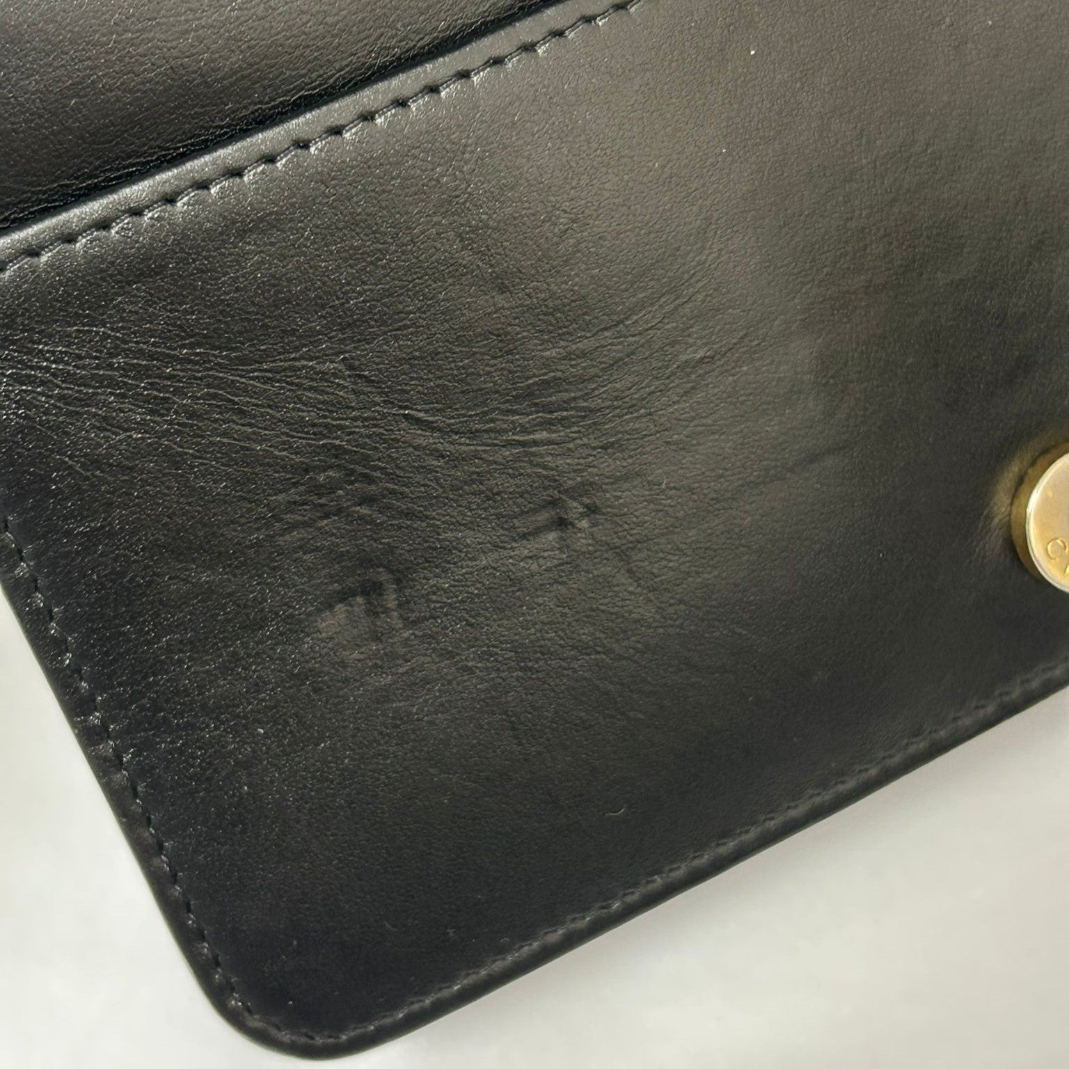 CHANEL 牛皮皮革WOC Wallet On Chain金扣鏈帶肩背袋