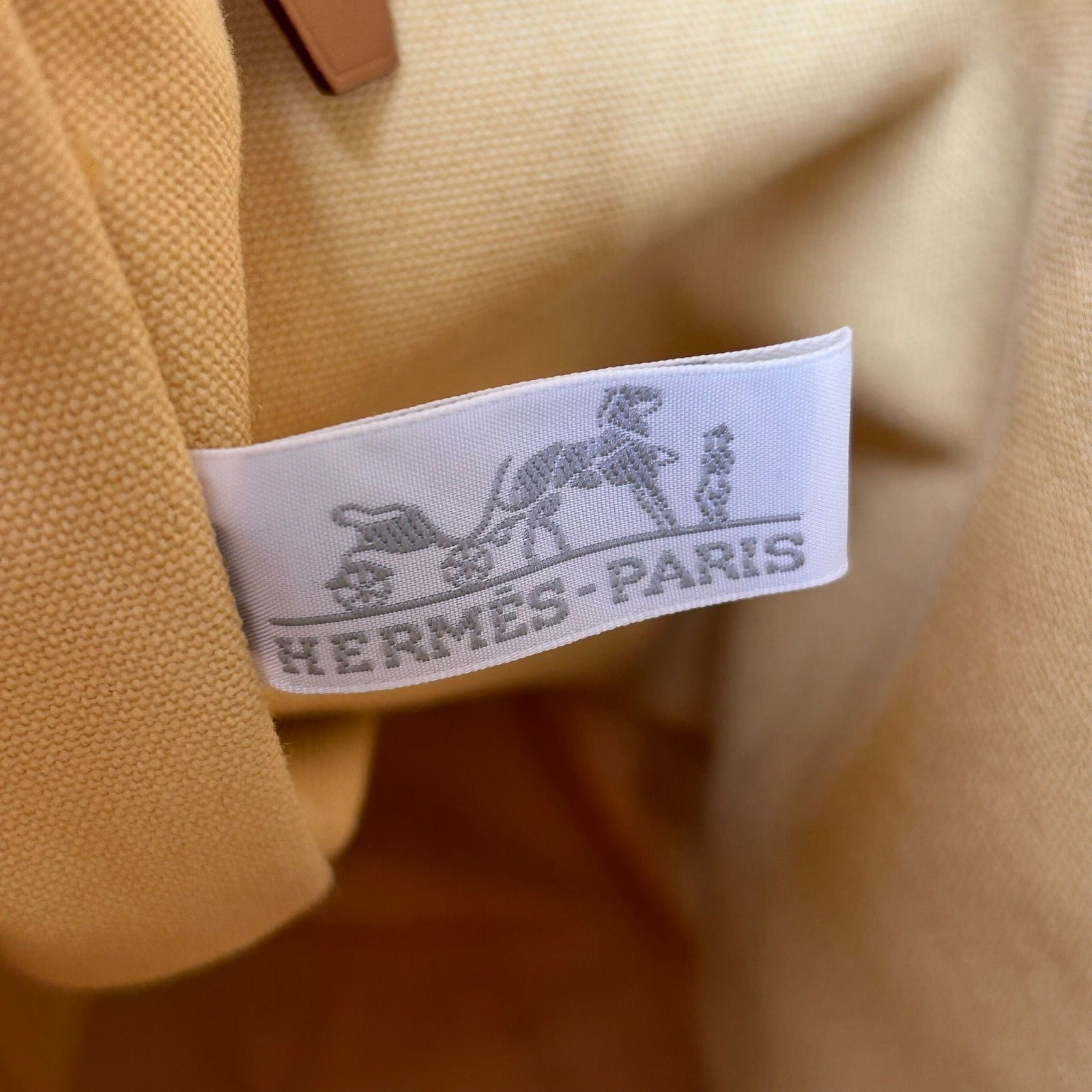 HERMES 布料Shoulder Bag银扣肩背袋米色
