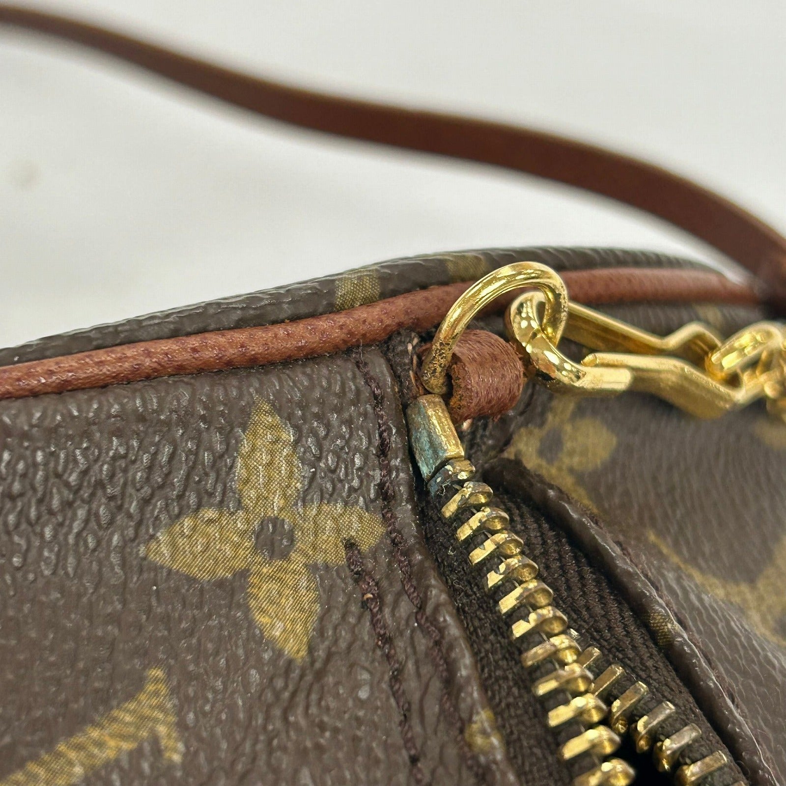 LOUIS VUITTON 【清倉大減價】Monogram Papillon金扣手挽肩背袋啡色