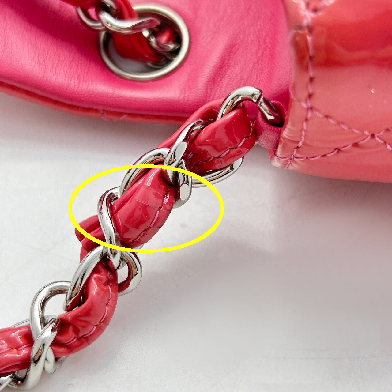 CHANEL Patent Leather Chain Shoulder Bag Silver Buckle Chain Shoulder Bag Pink
