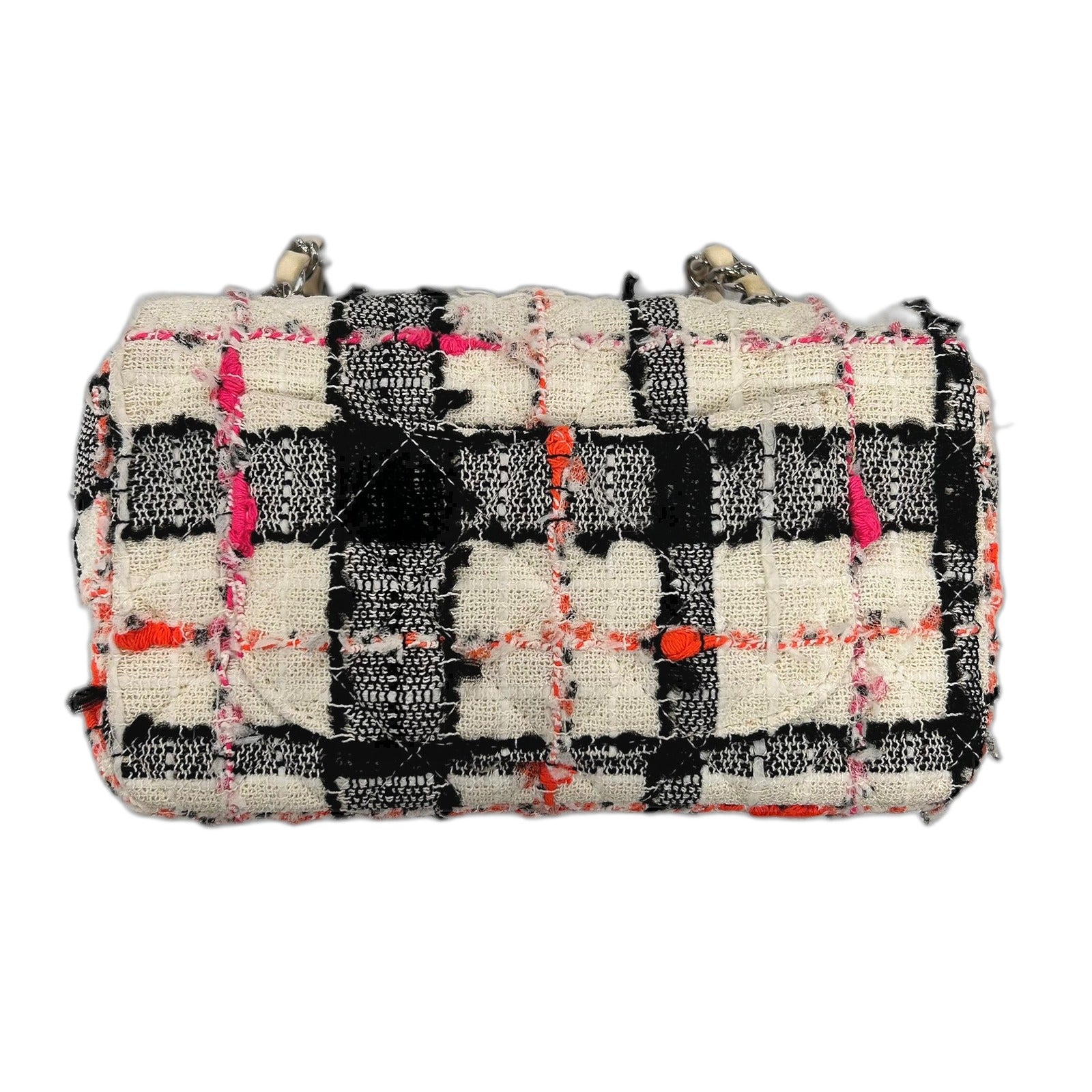 CHANEL 【激減優惠】粗花呢Chain Shoulder Bag銀扣肩背袋白色/黑色