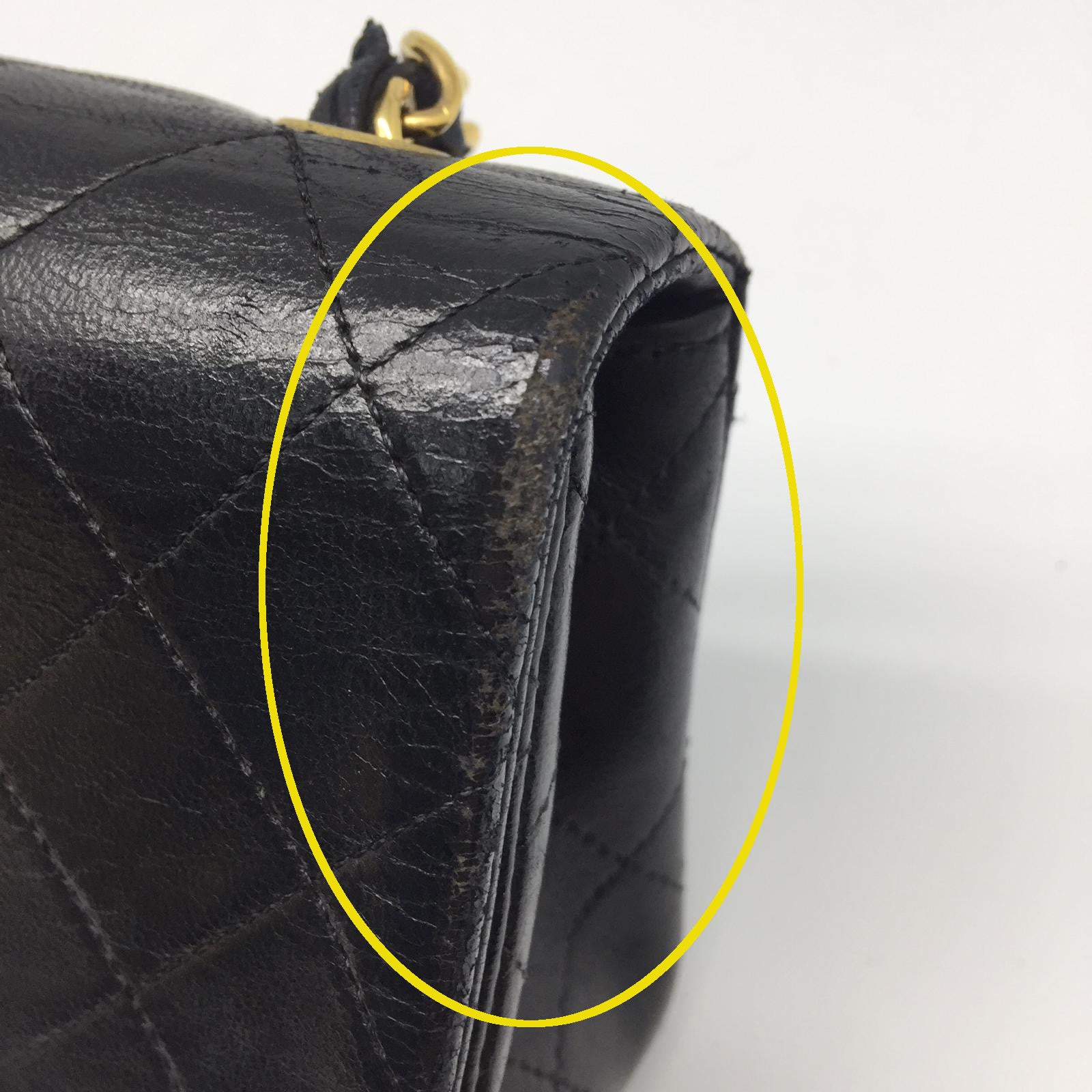 CHANEL 【激減優惠】菱格羊皮皮革Vintage Chain Shoulder金扣鏈帶肩背袋黑色