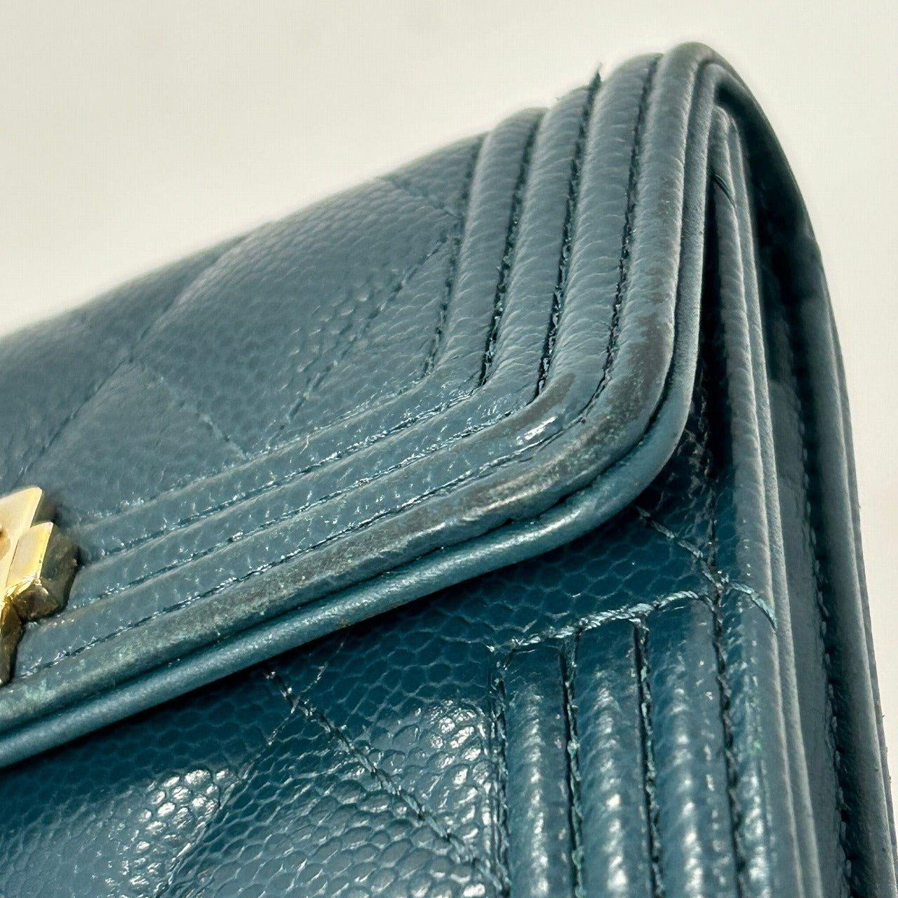 CHANEL 菱格Caviar皮革Chanel Boy Wallet金扣錢包綠色