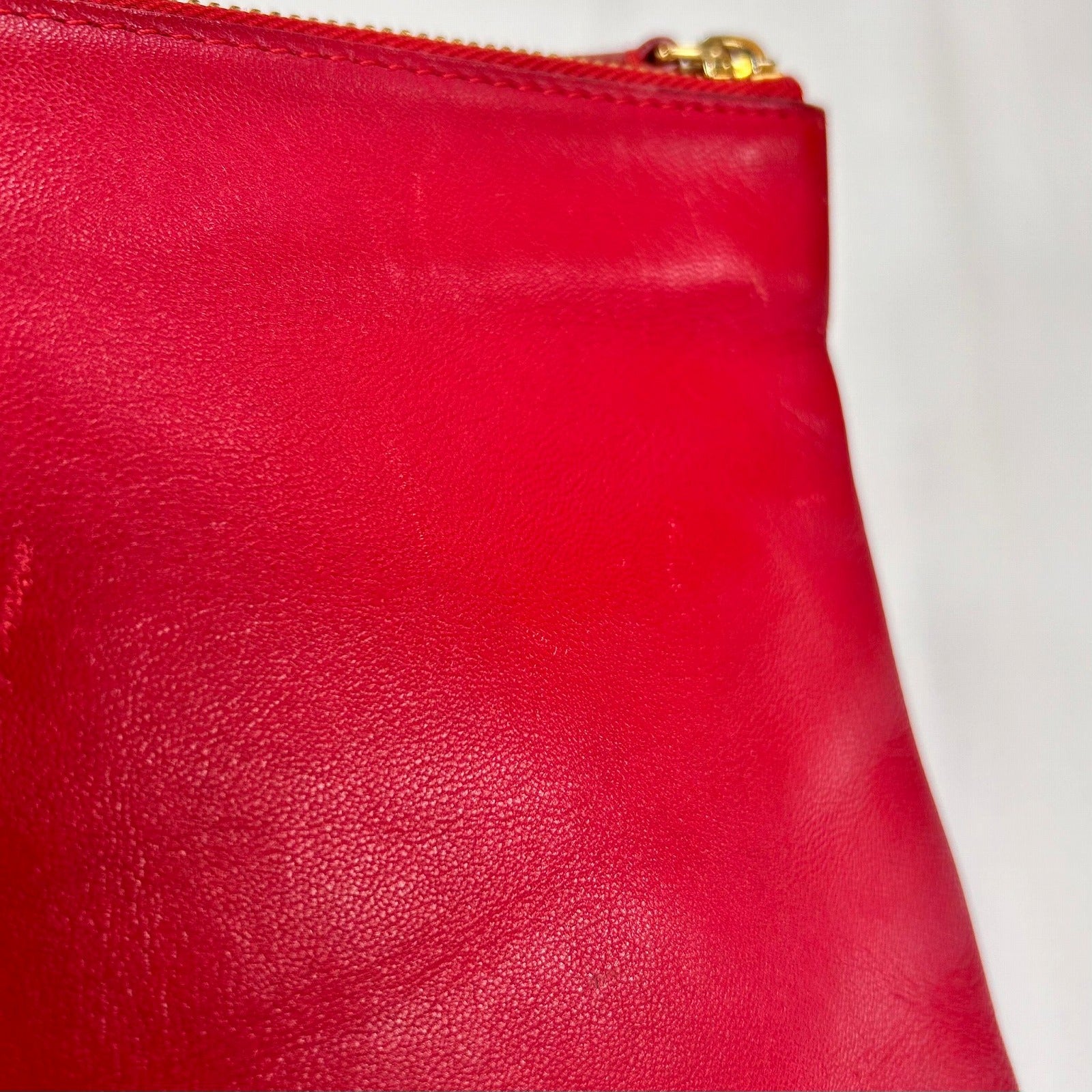 CELINE 【激減優惠】牛皮皮革Torio金扣肩背袋紅色