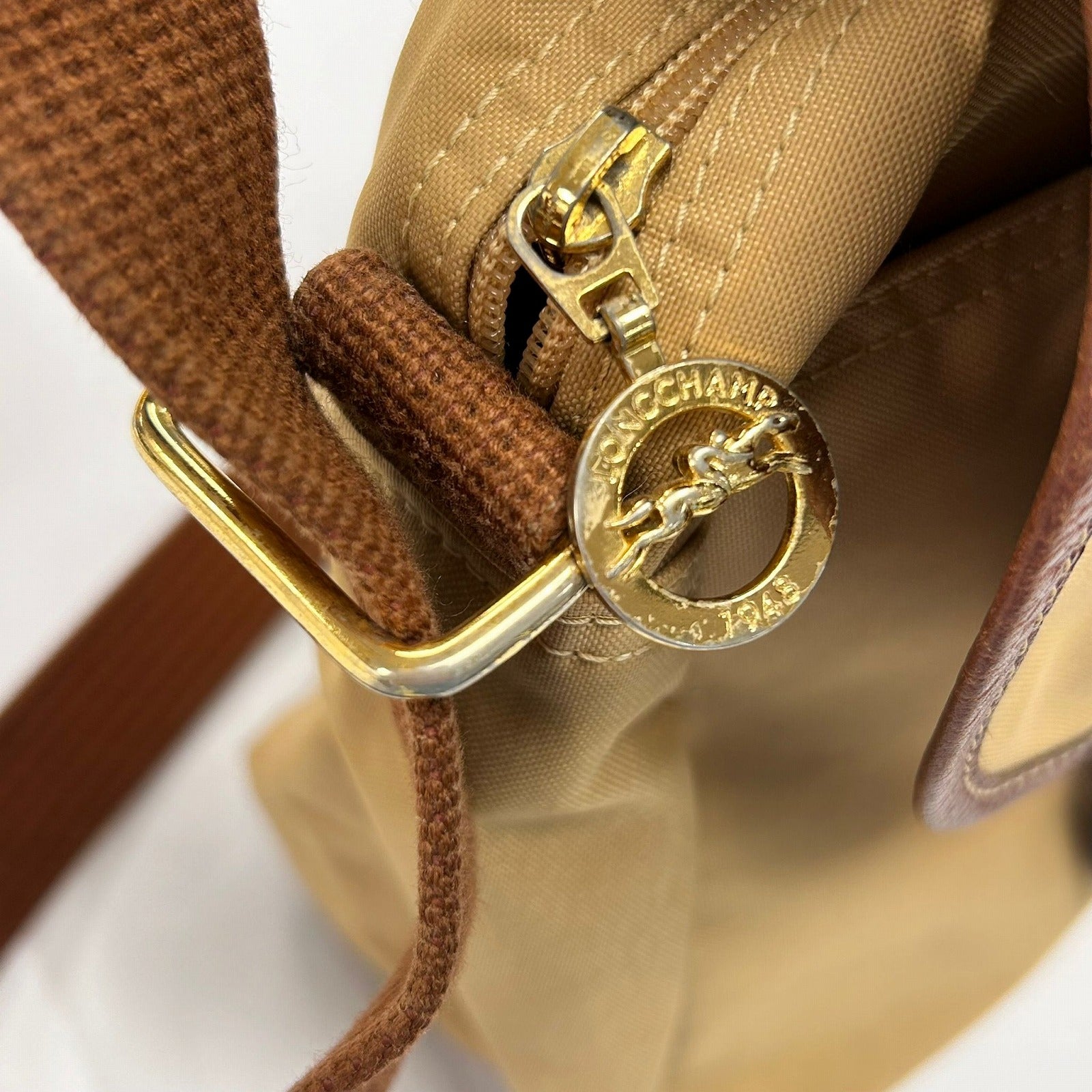Longchamp 帆布Shoulder Bag金扣肩背袋米色