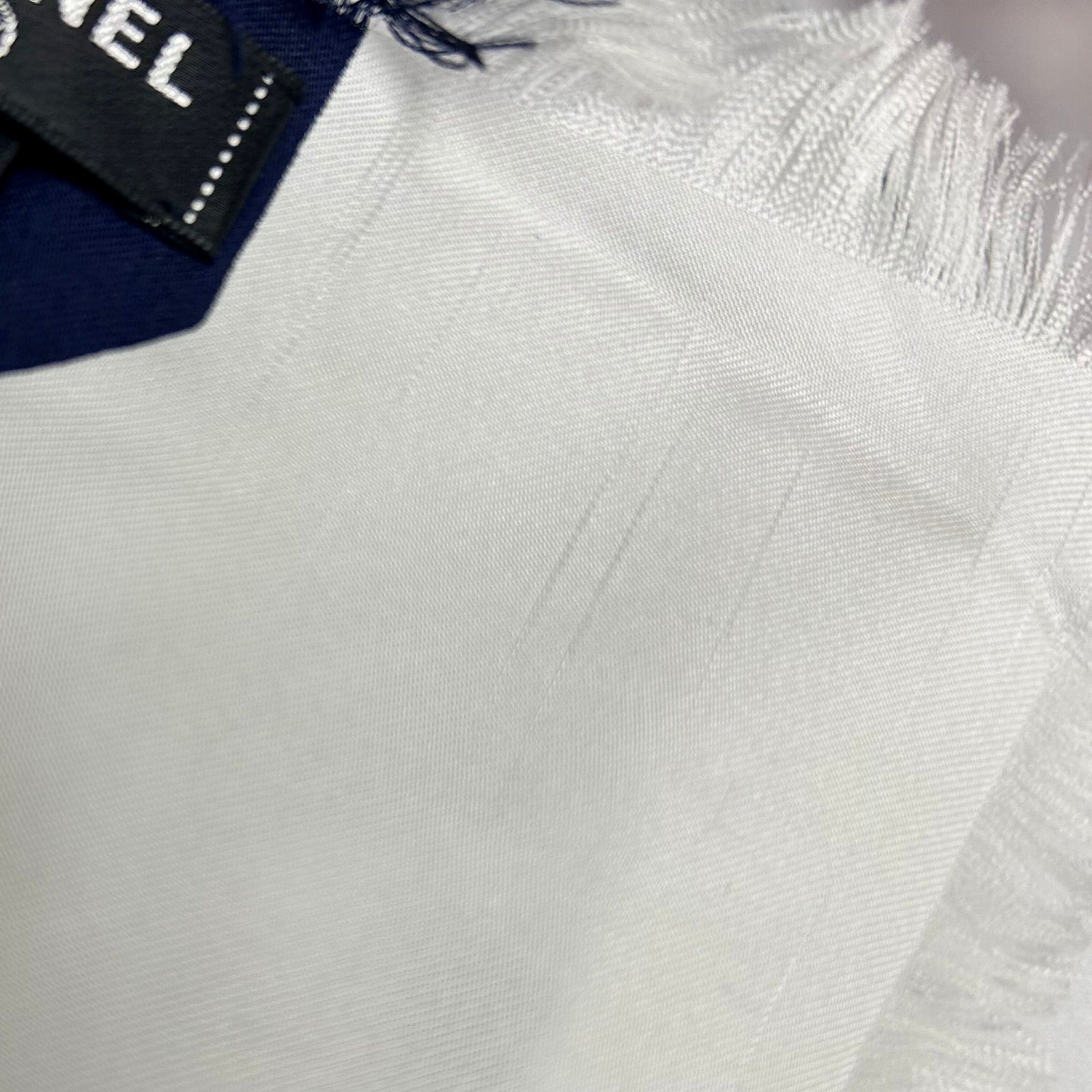 CHANEL 【激減優惠】絲質Scarf絲巾深藍色/白色/紅色