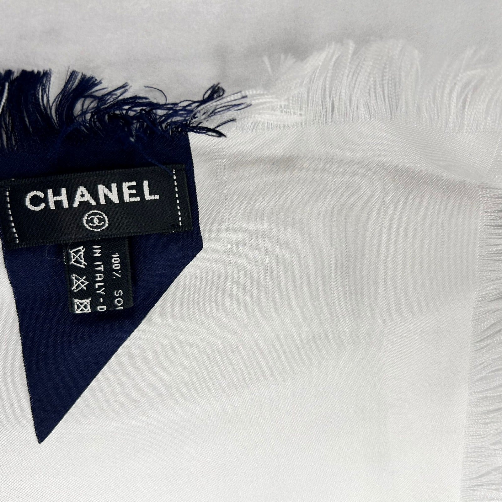 CHANEL 【激減優惠】絲質Scarf絲巾深藍色/白色/紅色