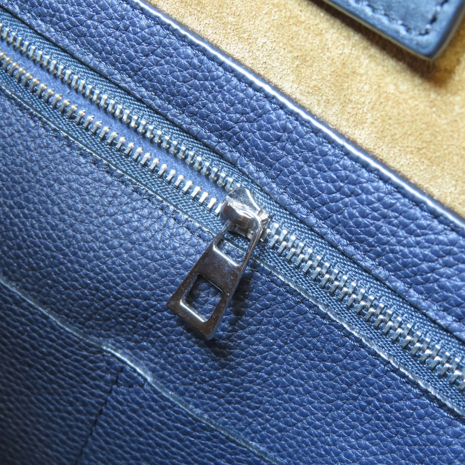 LOEWE 牛皮皮革Flamenco Knot Tote銀扣肩背袋深藍色