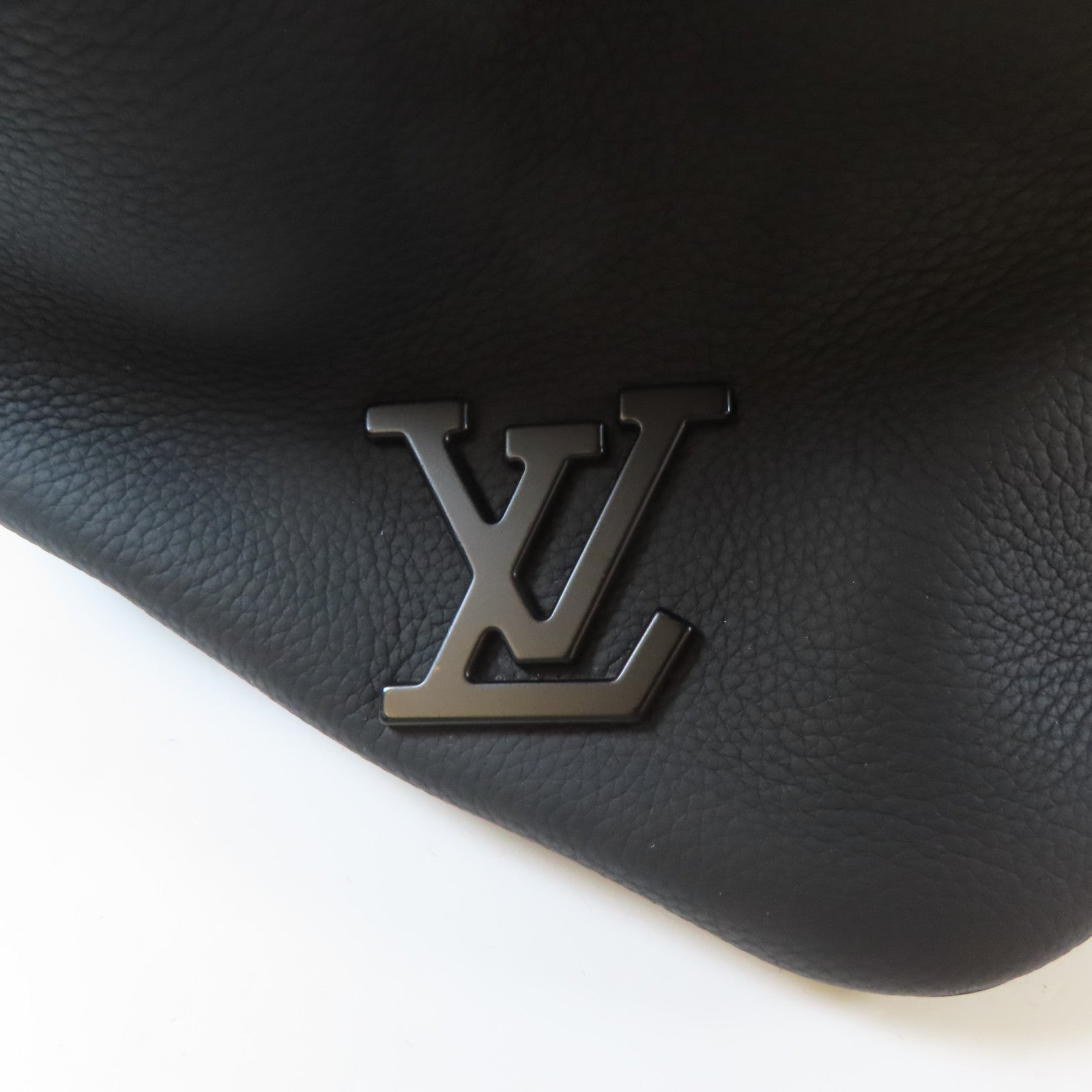 LOUIS VUITTON 【激減優惠】牛皮皮革Lock It黑扣手挽肩背兩用袋黑色