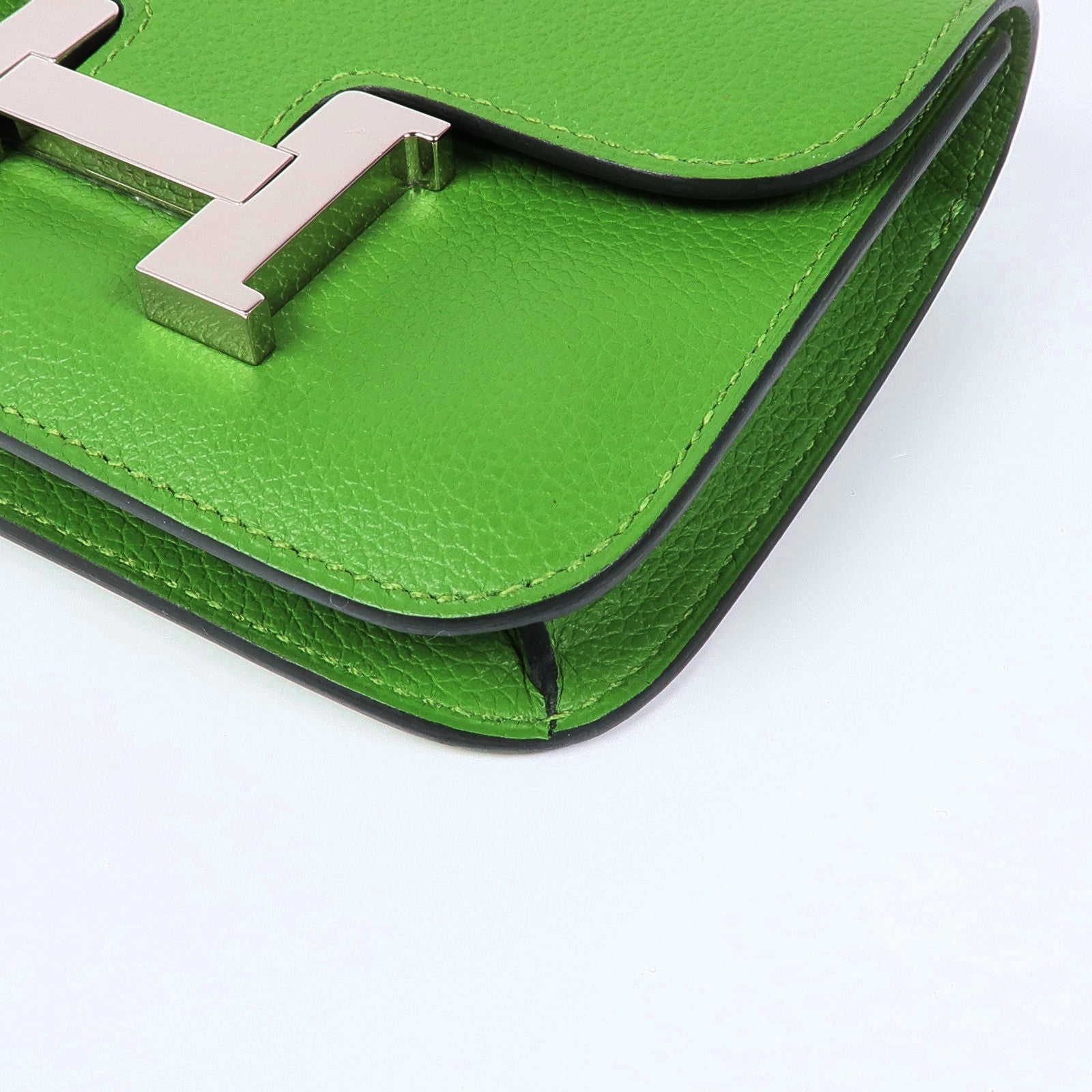 HERMES Evercolor皮革Constance Slim銀扣錢包Vert Yucca/Mauve Pale