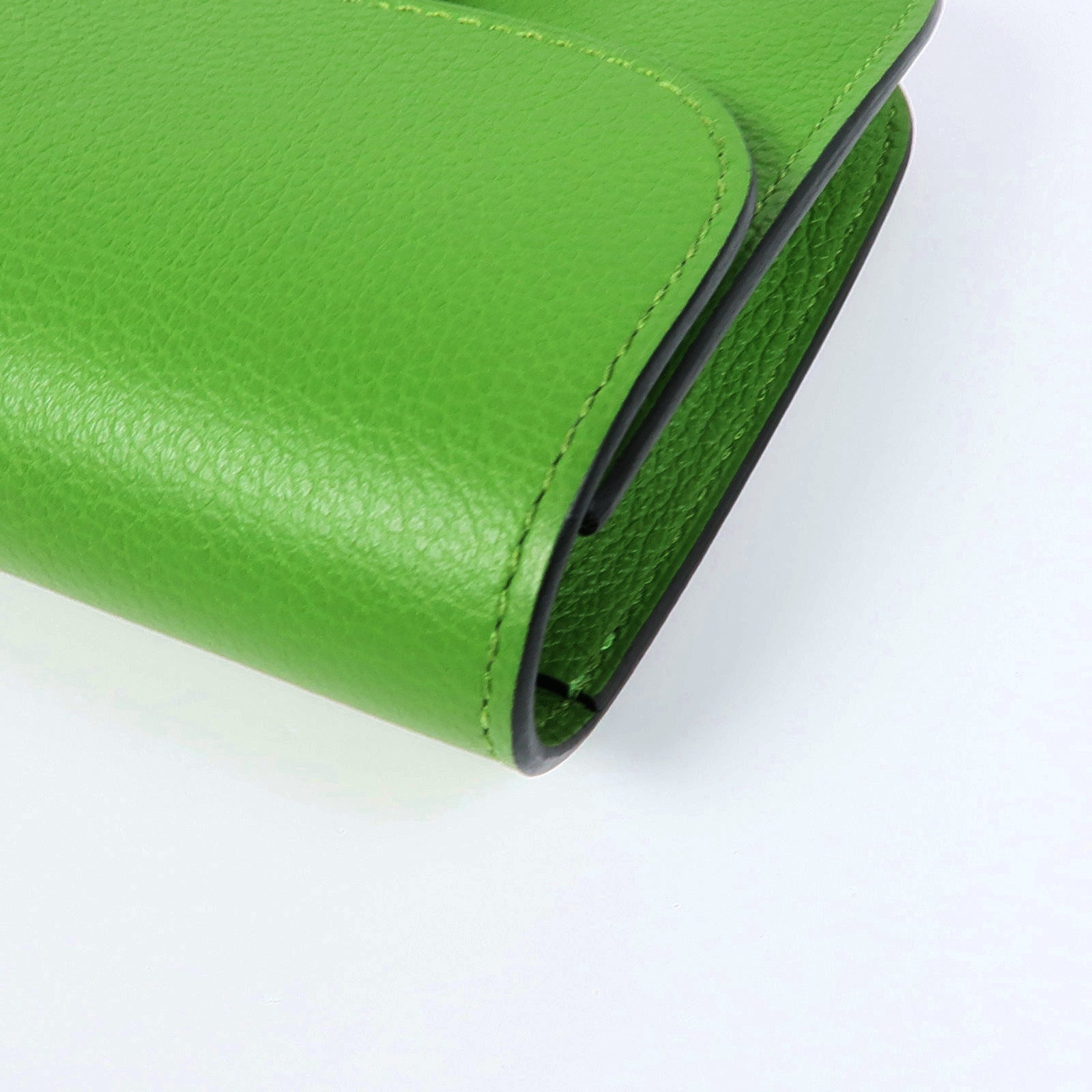 HERMES Evercolor皮革Constance Slim銀扣錢包Vert Yucca/Mauve Pale