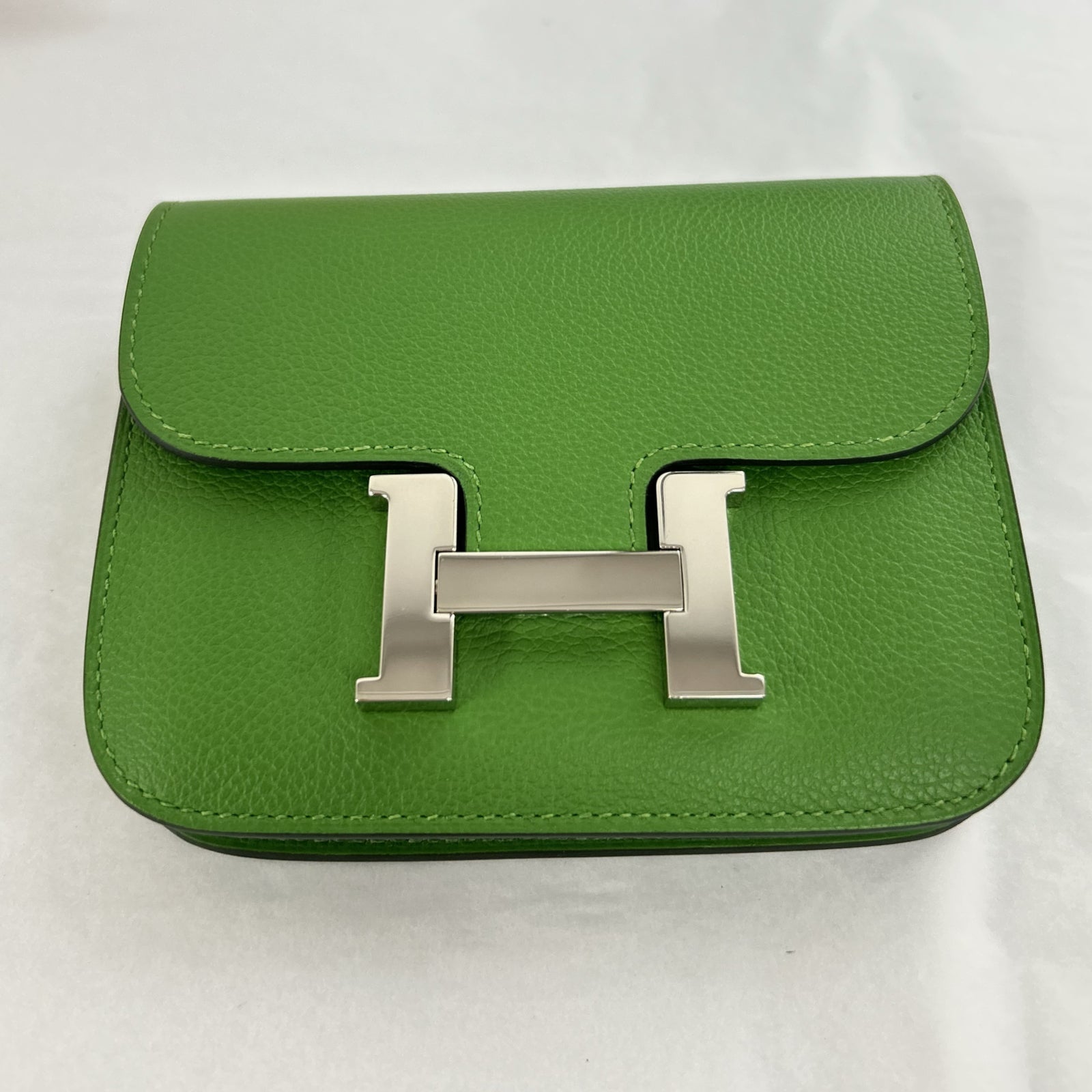 HERMES Evercolor皮革Constance Slim銀扣錢包Vert Yucca/Mauve Pale