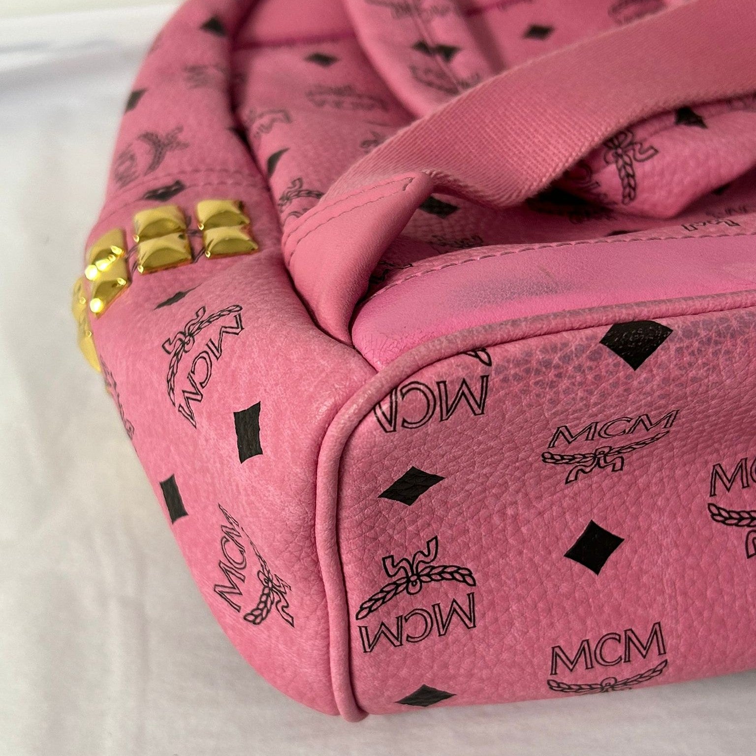 MCM 皮革Rucksack金扣背包