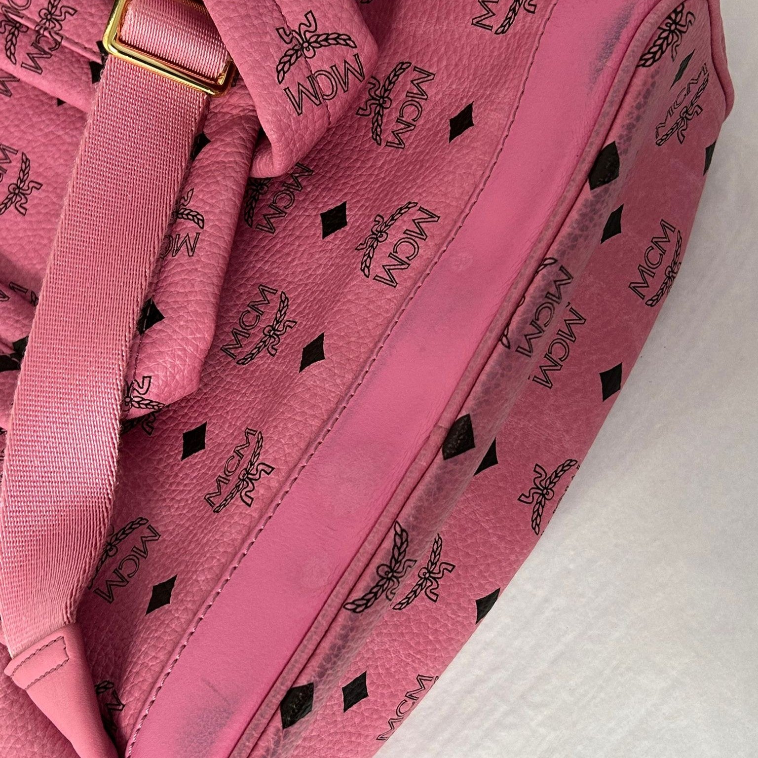 MCM 皮革Rucksack金扣背包