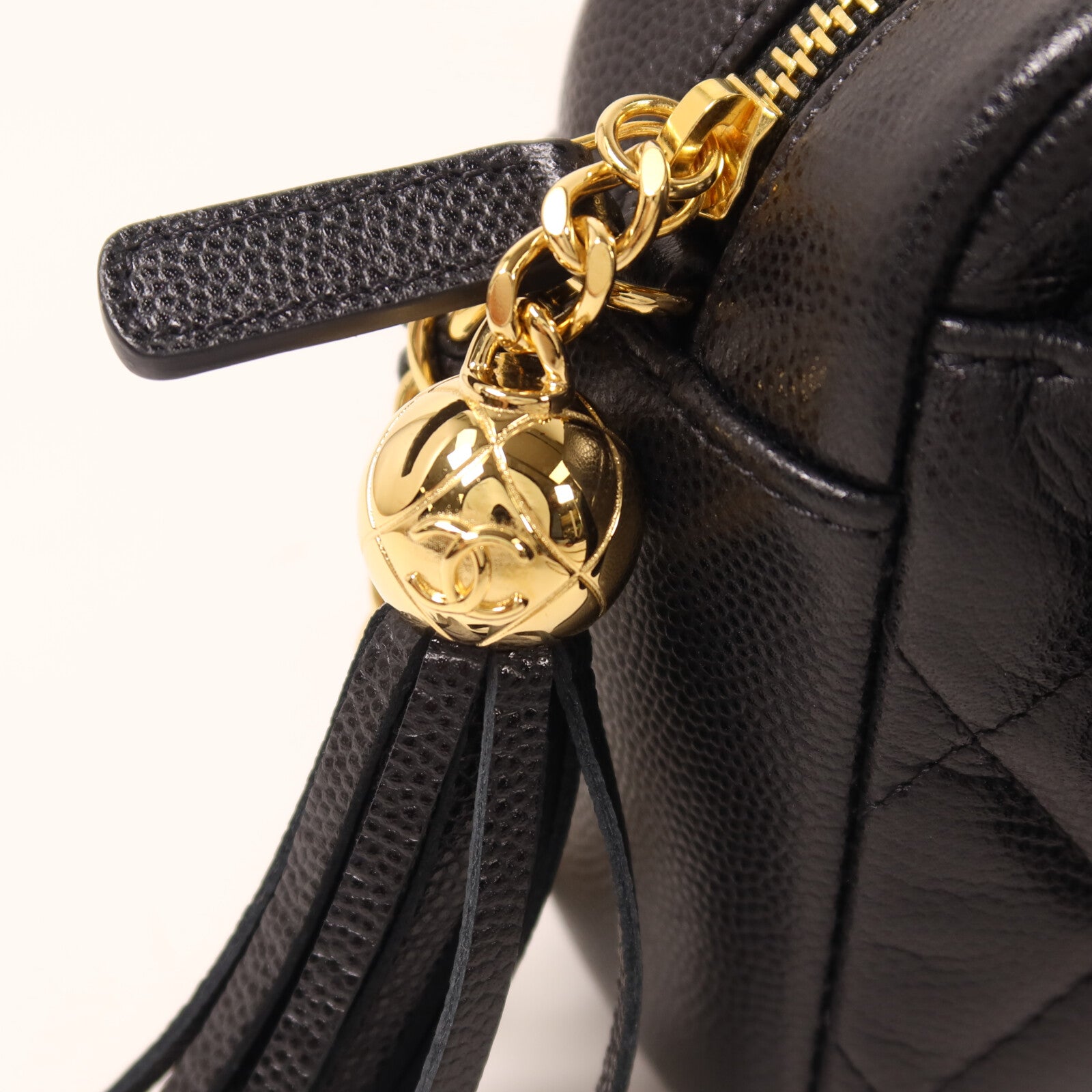 CHANEL 牛皮皮革Mini Camera Bag鏈帶肩背袋