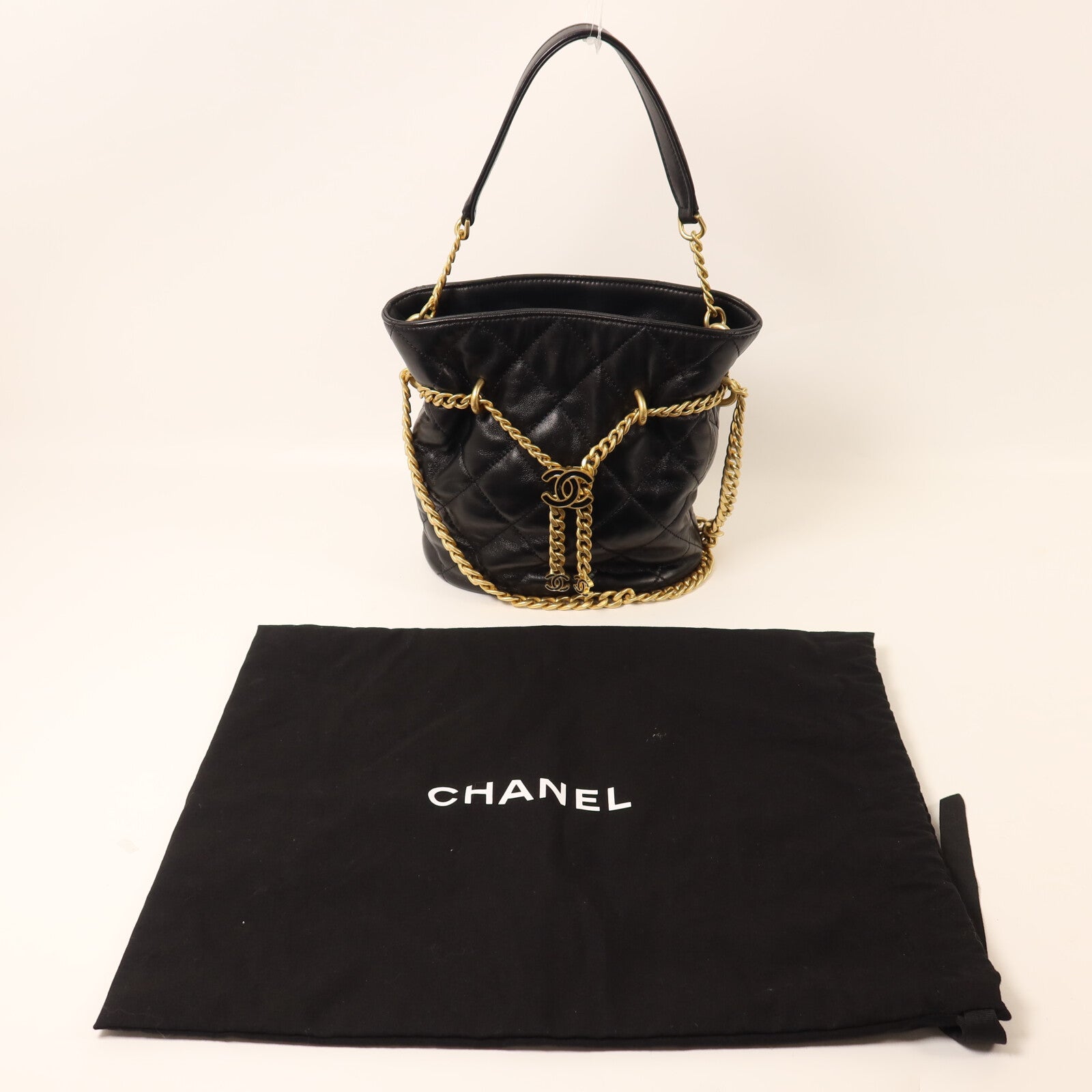 CHANEL 羊皮皮革Chain Shoulder Bucket鏈帶手挽肩背兩用袋