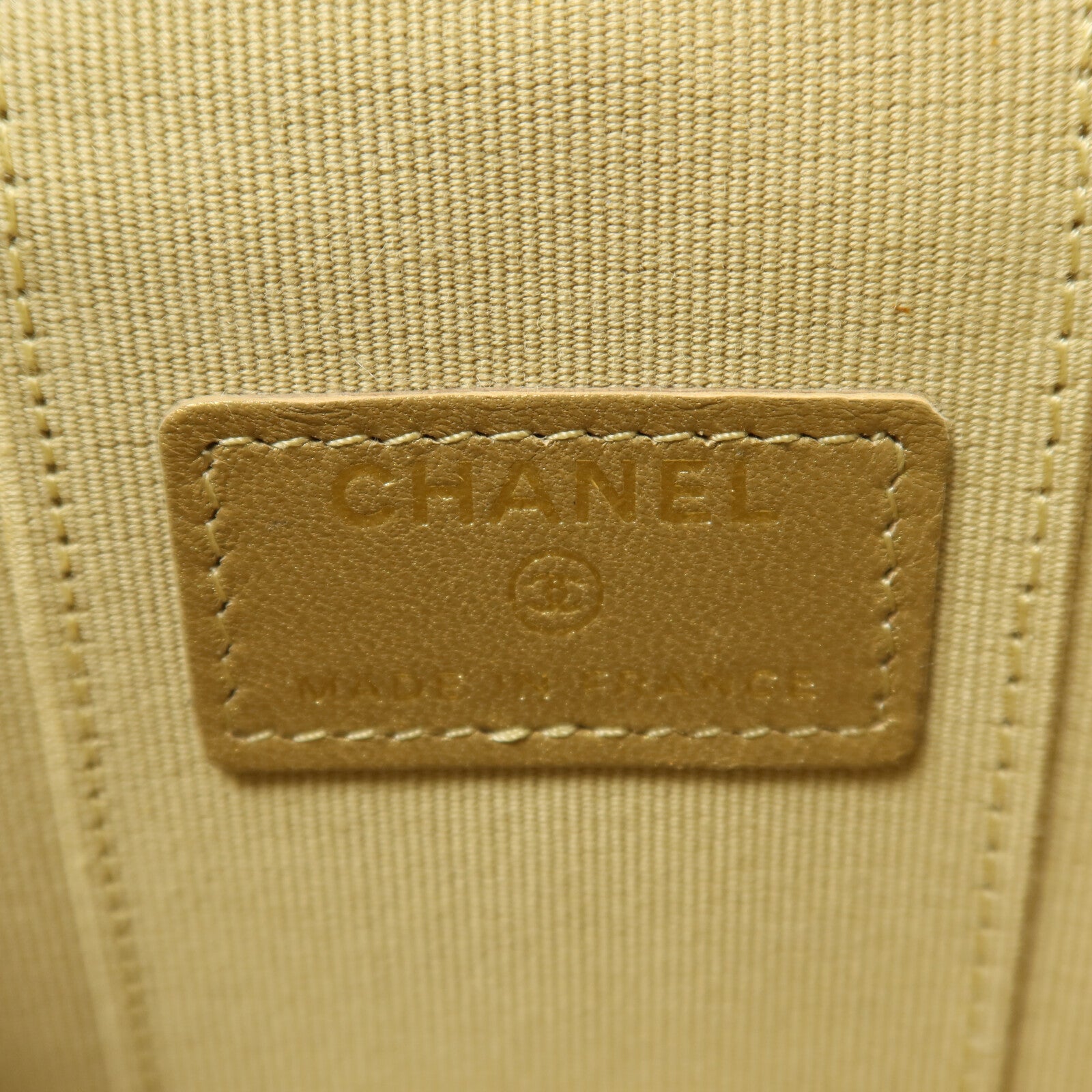 CHANEL 羊皮皮革Vanity Case Gold Ball鏈帶肩背袋