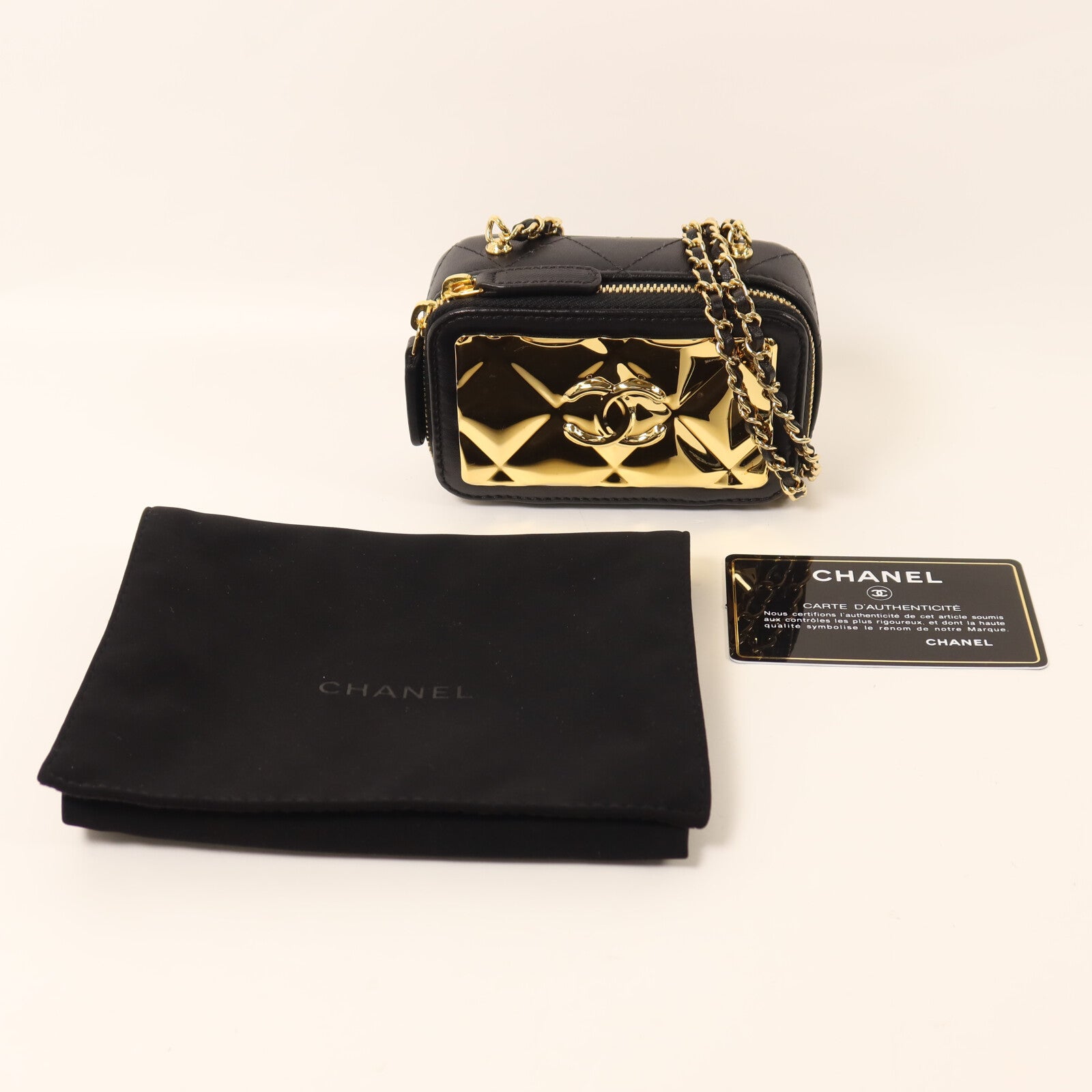CHANEL 羊皮皮革Mini Vanity Case鏈帶肩背袋