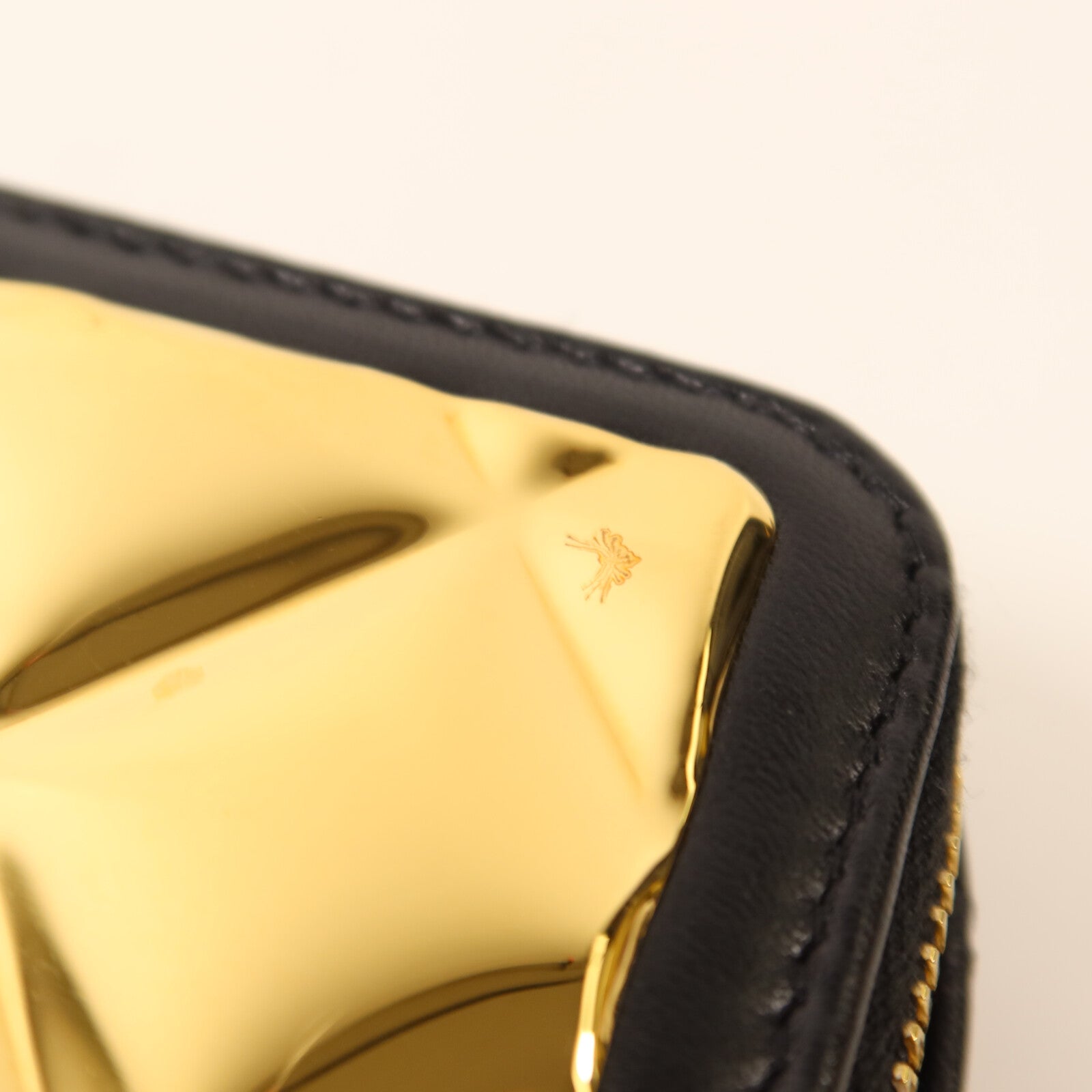 CHANEL 羊皮皮革Mini Vanity Case鏈帶肩背袋