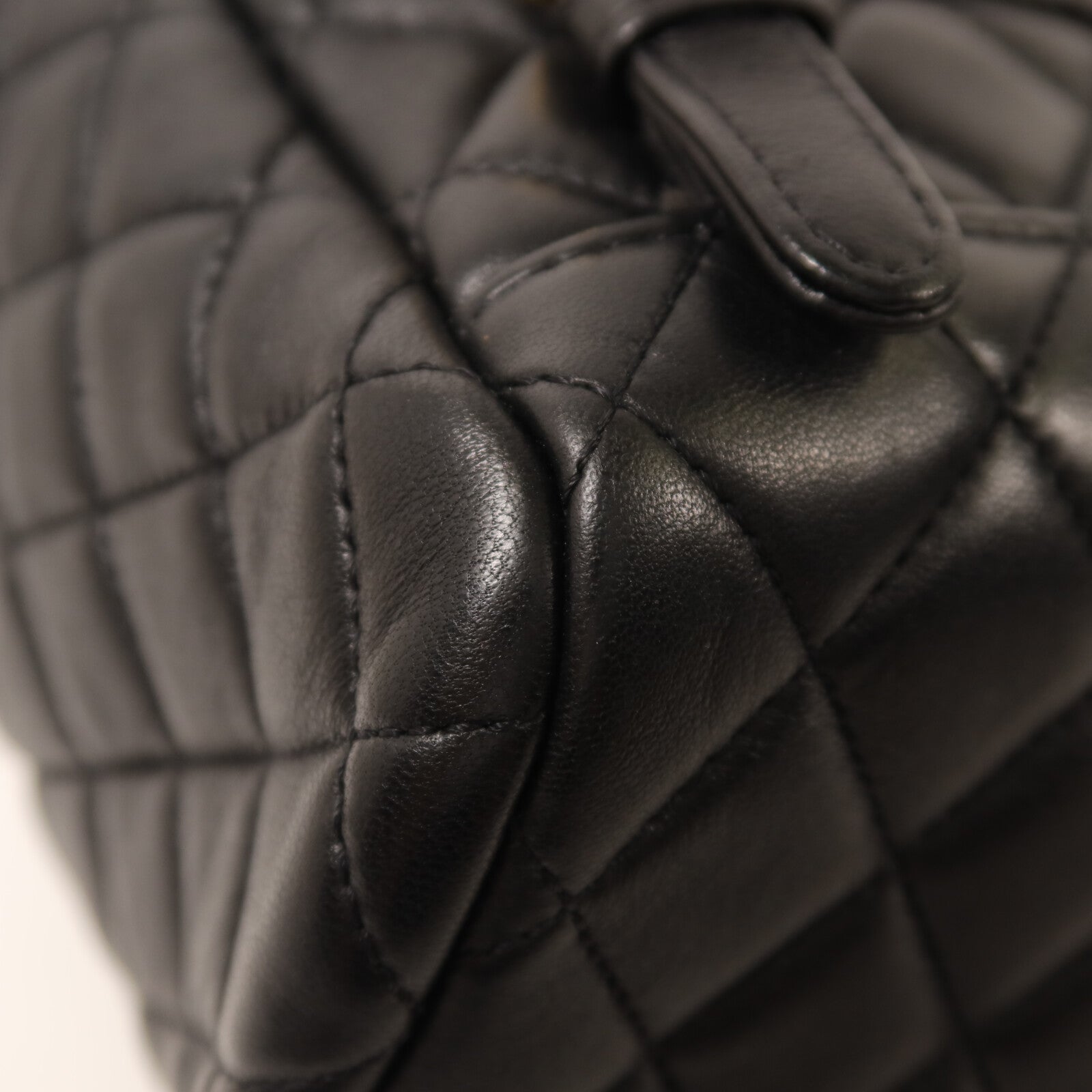 CHANEL 羊皮皮革Backpack鏈帶背包