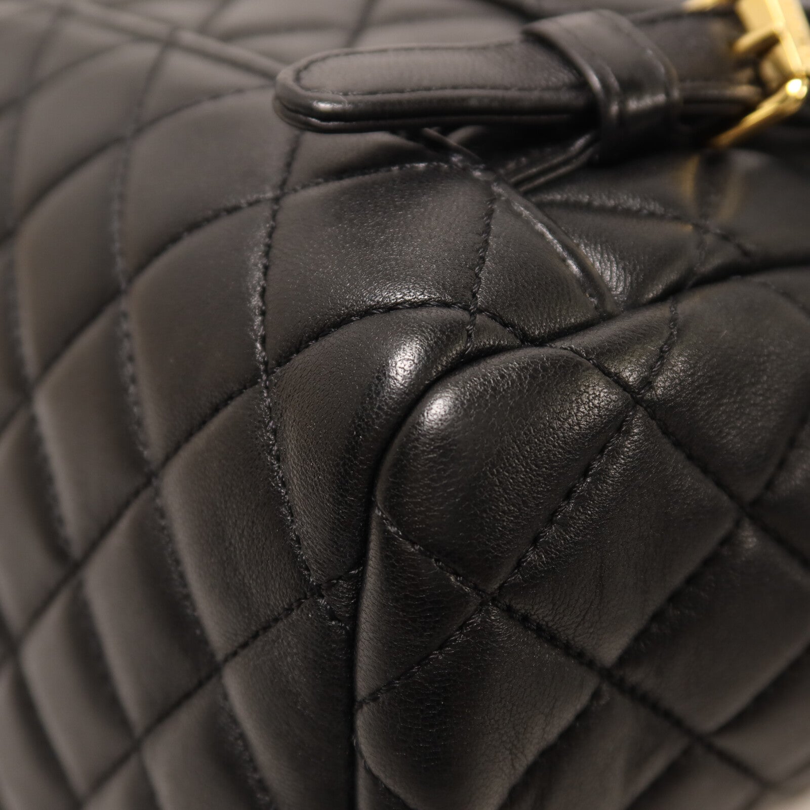 CHANEL 羊皮皮革Backpack鏈帶背包