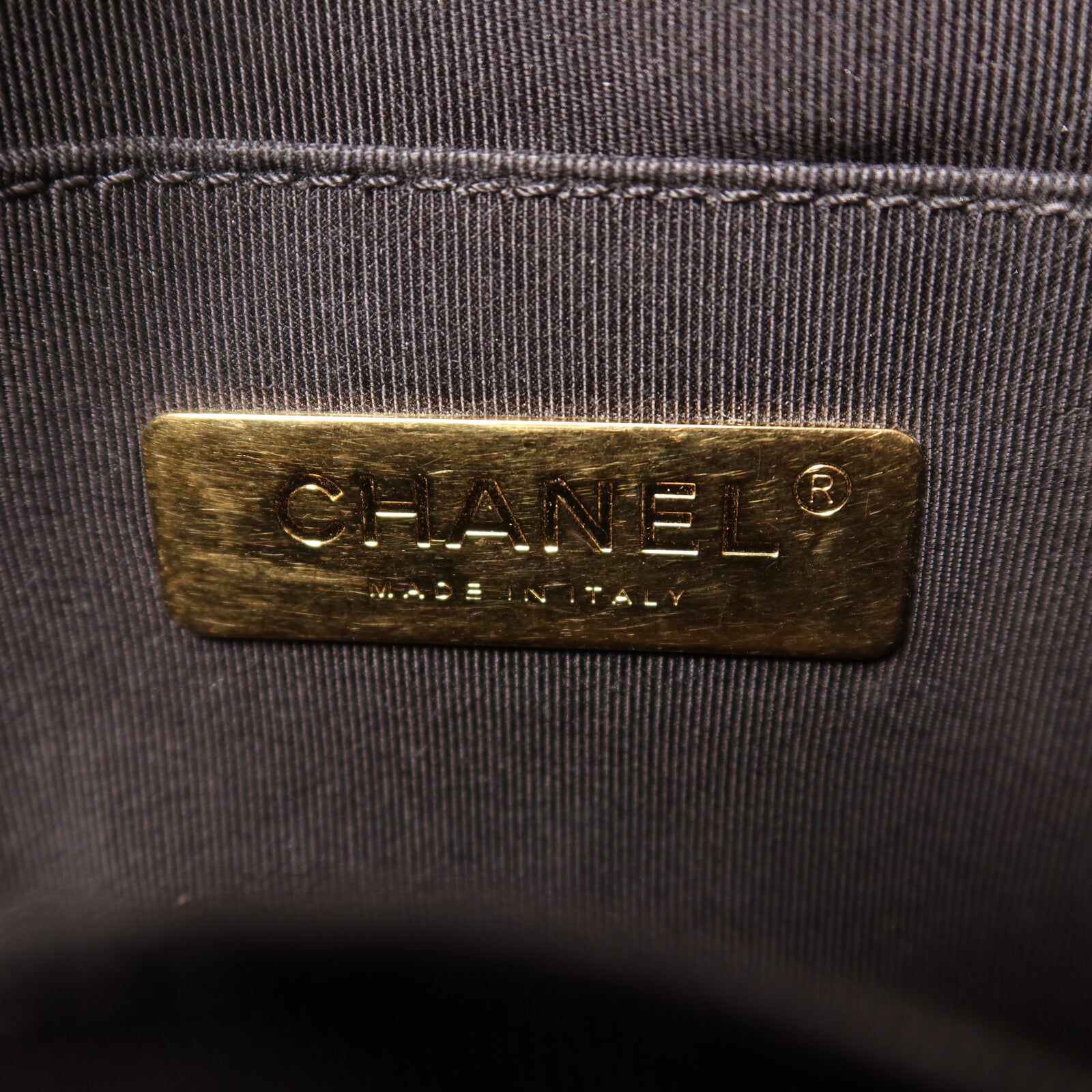 CHANEL 牛皮皮革Camera Bag鏈帶肩背袋