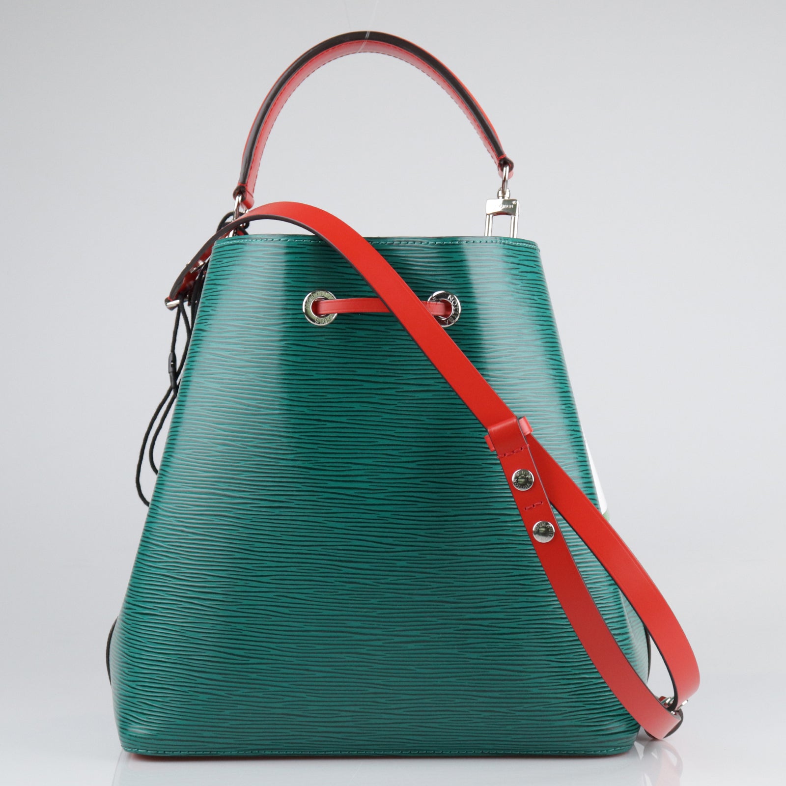 LOUIS VUITTON Epi Neo Noe MM Silver Buckle Handle Shoulder Bag  Blue/Red/Green