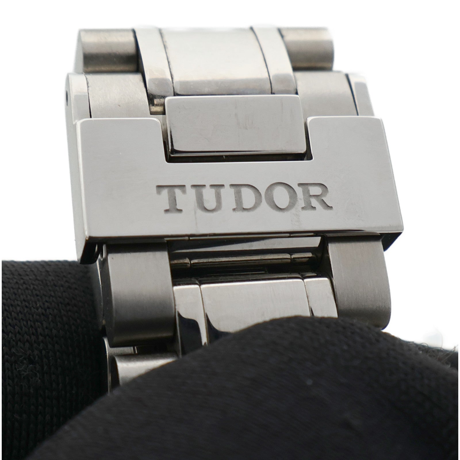 TUDOR Style 12500