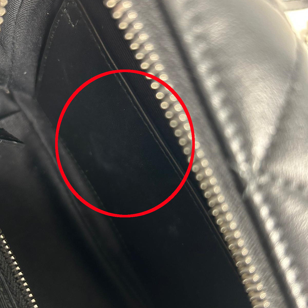 SAINT LAURENT 牛皮皮革Loulou Bag銀扣肩背袋