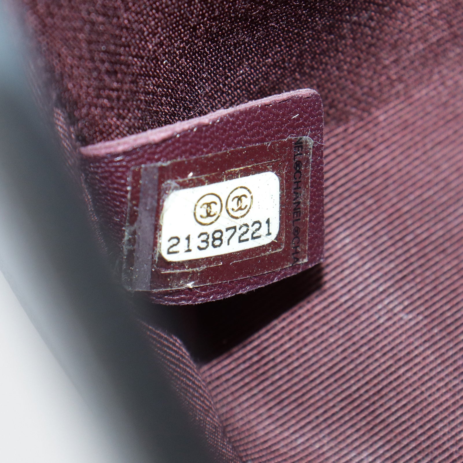 CHANEL 牛皮皮革Boy Chanel银扣肩背袋灰色