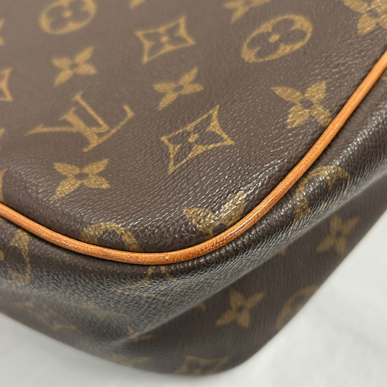 LOUIS VUITTON 【激減優惠】Monogram Viva Cite GM金扣肩背袋啡色