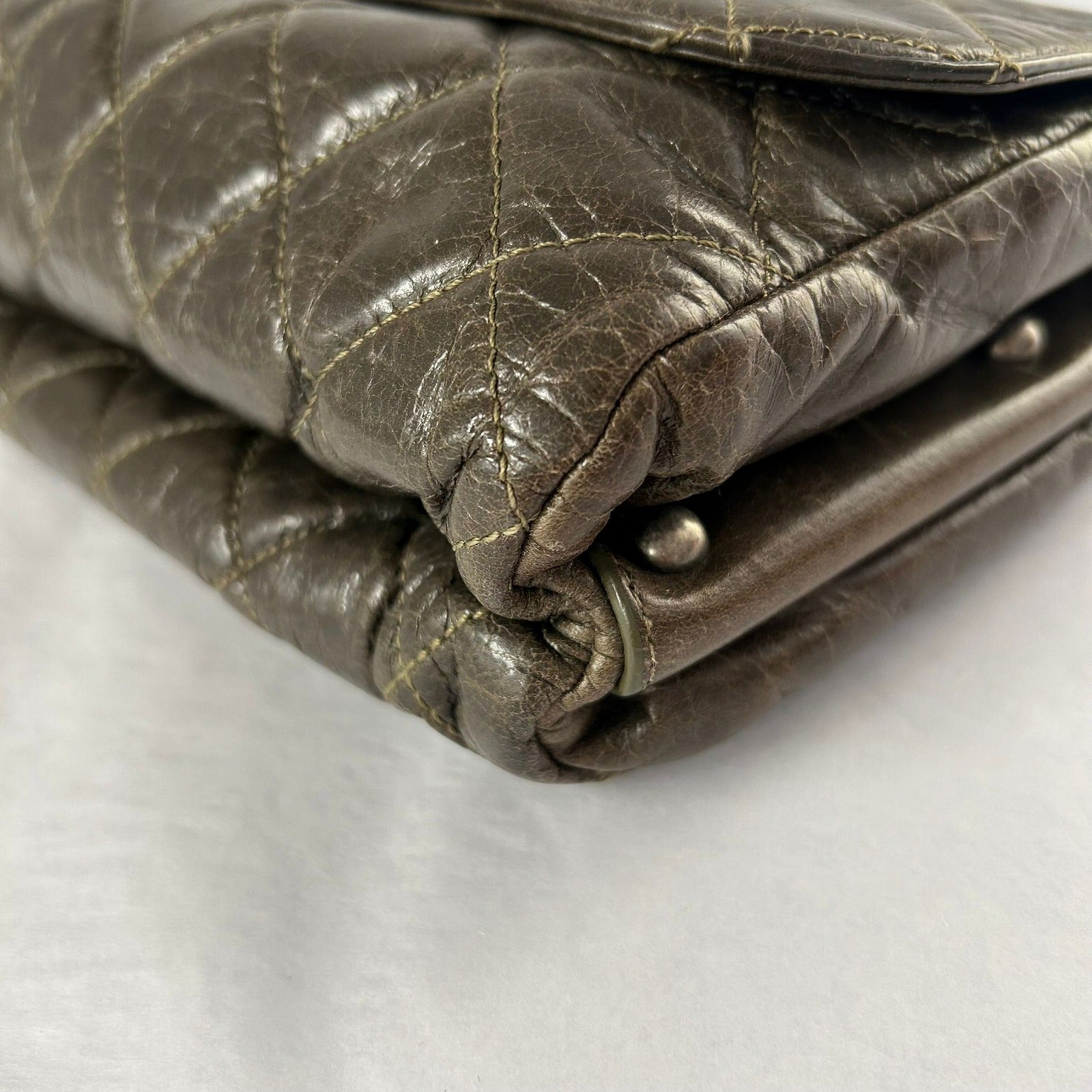 CHANEL 菱格牛皮皮革Chain Shoulder銀扣鏈帶肩背袋啡色