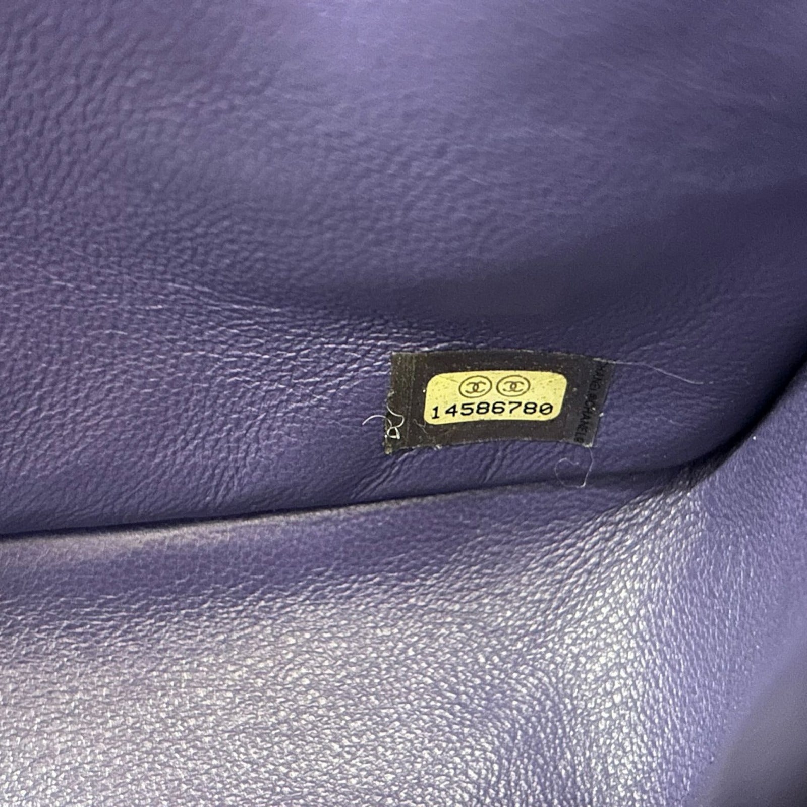 CHANEL **【清倉大減價】菱格羊皮皮革2.55銀扣鏈帶肩背袋紫色