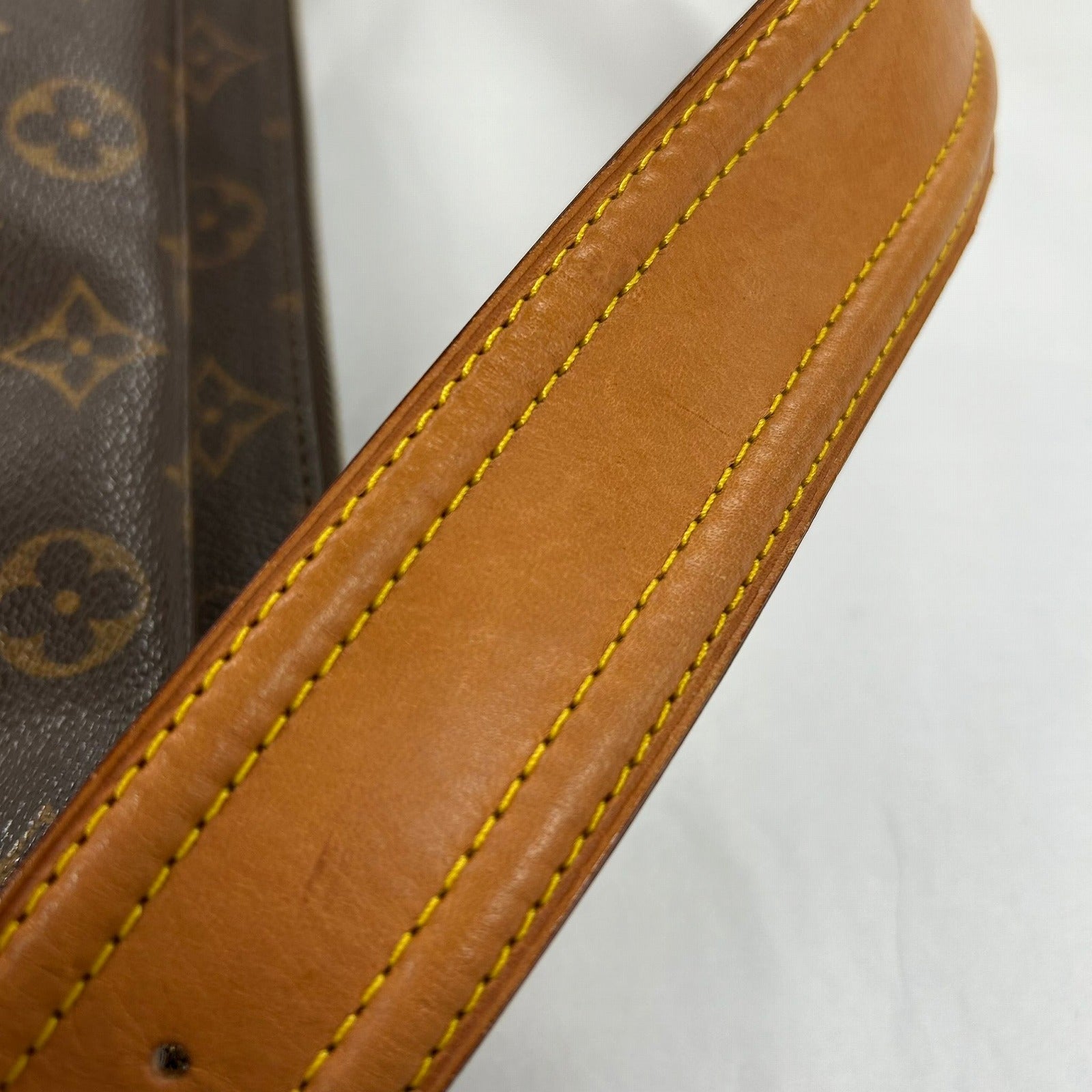 LOUIS VUITTON 【激減優惠】Monogram Viva Cite GM金扣肩背袋啡色