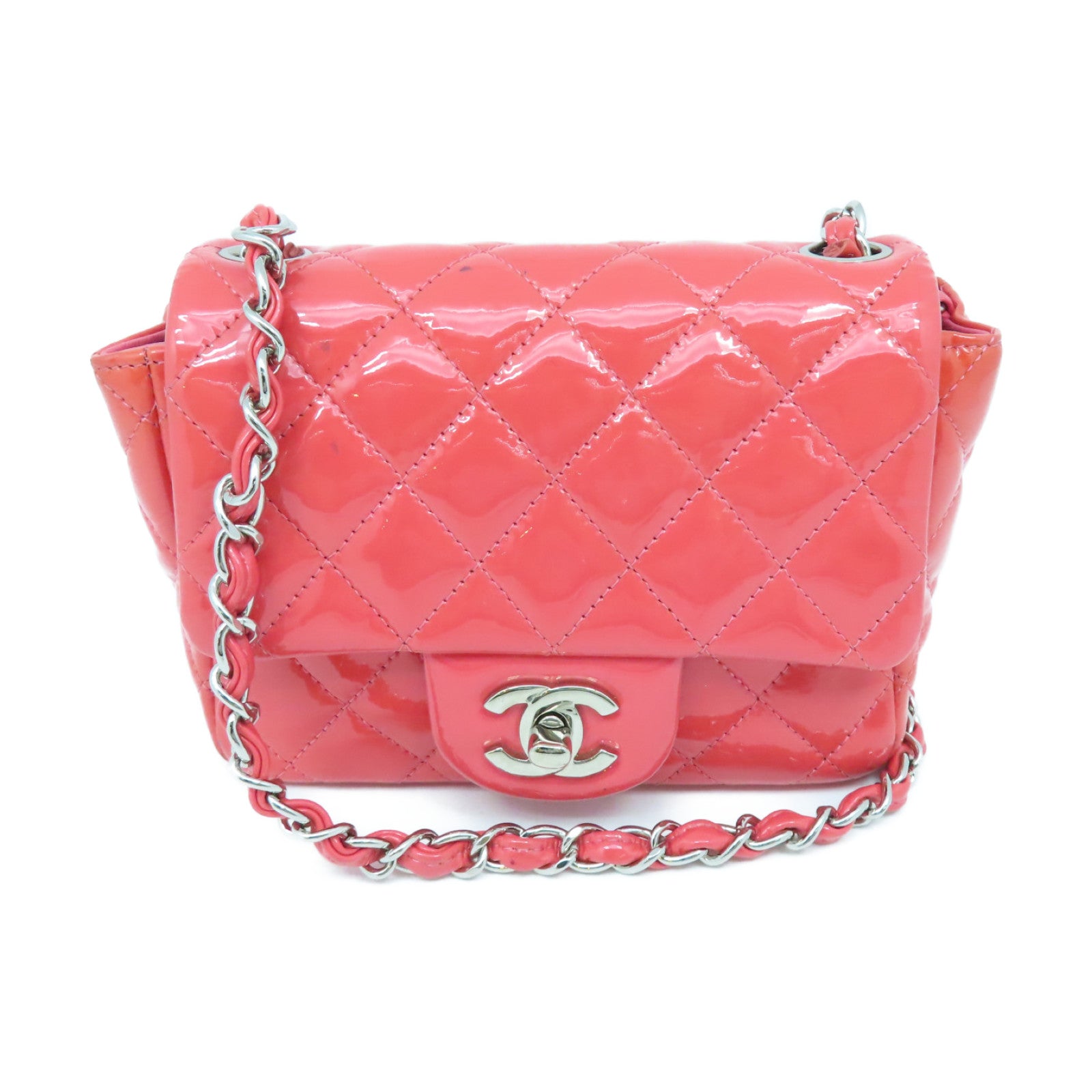 CHANEL Patent Leather Chain Shoulder Bag Silver Buckle Chain Shoulder Bag Pink