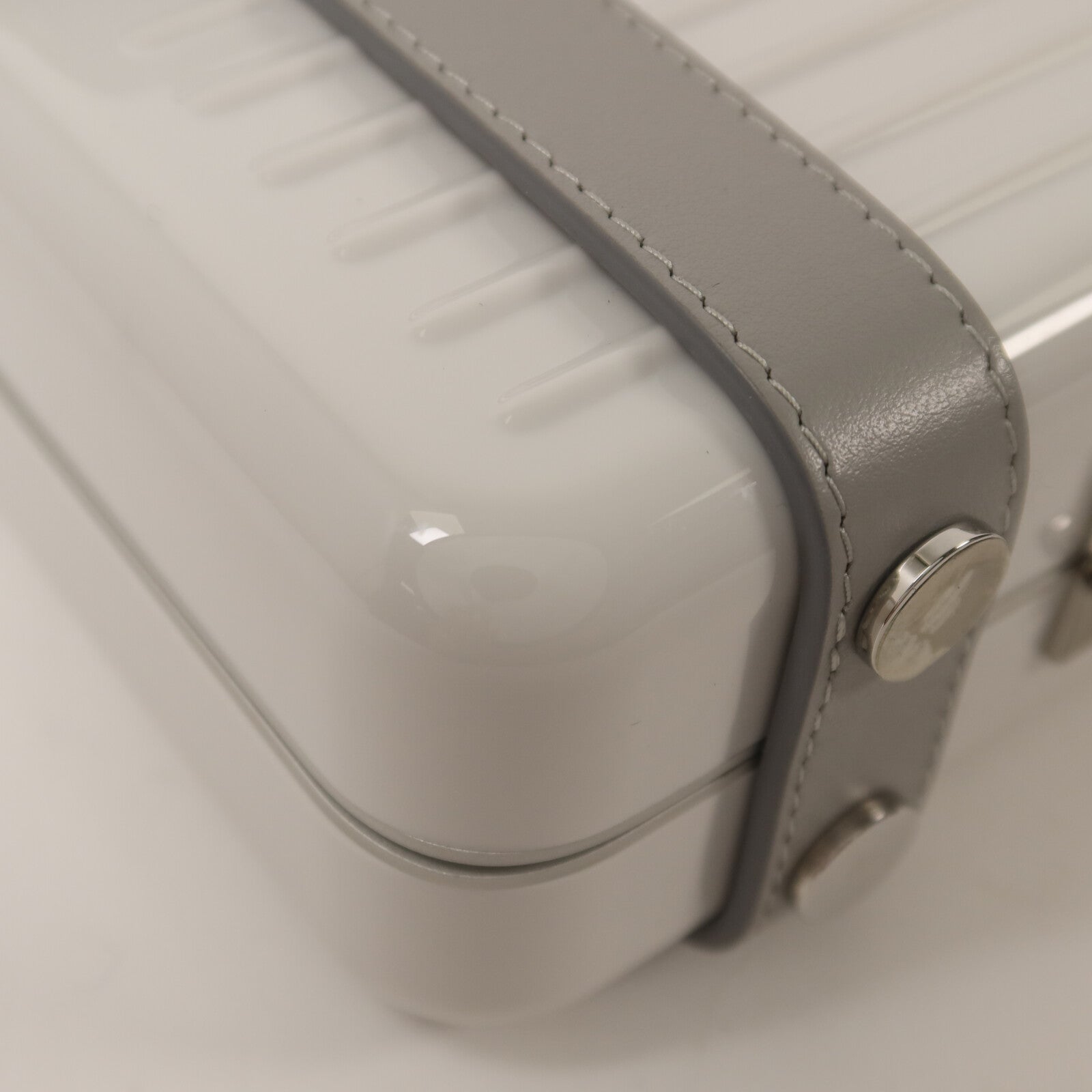 RIMOWA 聚碳酸酯Aluminium Cross-Body肩背袋