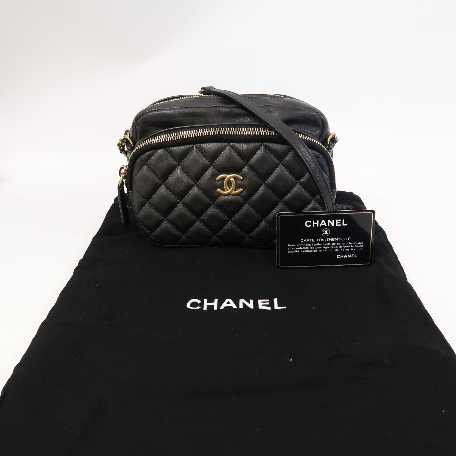 ＊上品で爽やか♡＊【CHANEL】パンツ トラウザー CCロゴ CHANEL 菱格羊毛Chain Shoulder金扣鏈帶肩背袋黑色– Brand Off