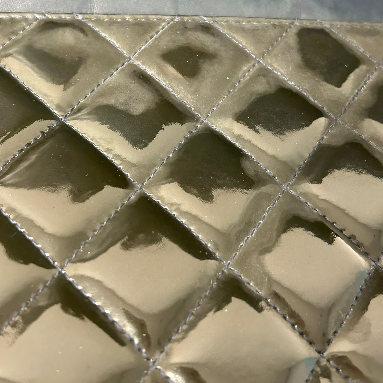 CHANEL CC SHW Maxi Classic Chain Shoulder Bag A5860 Patent Leather Dark Green