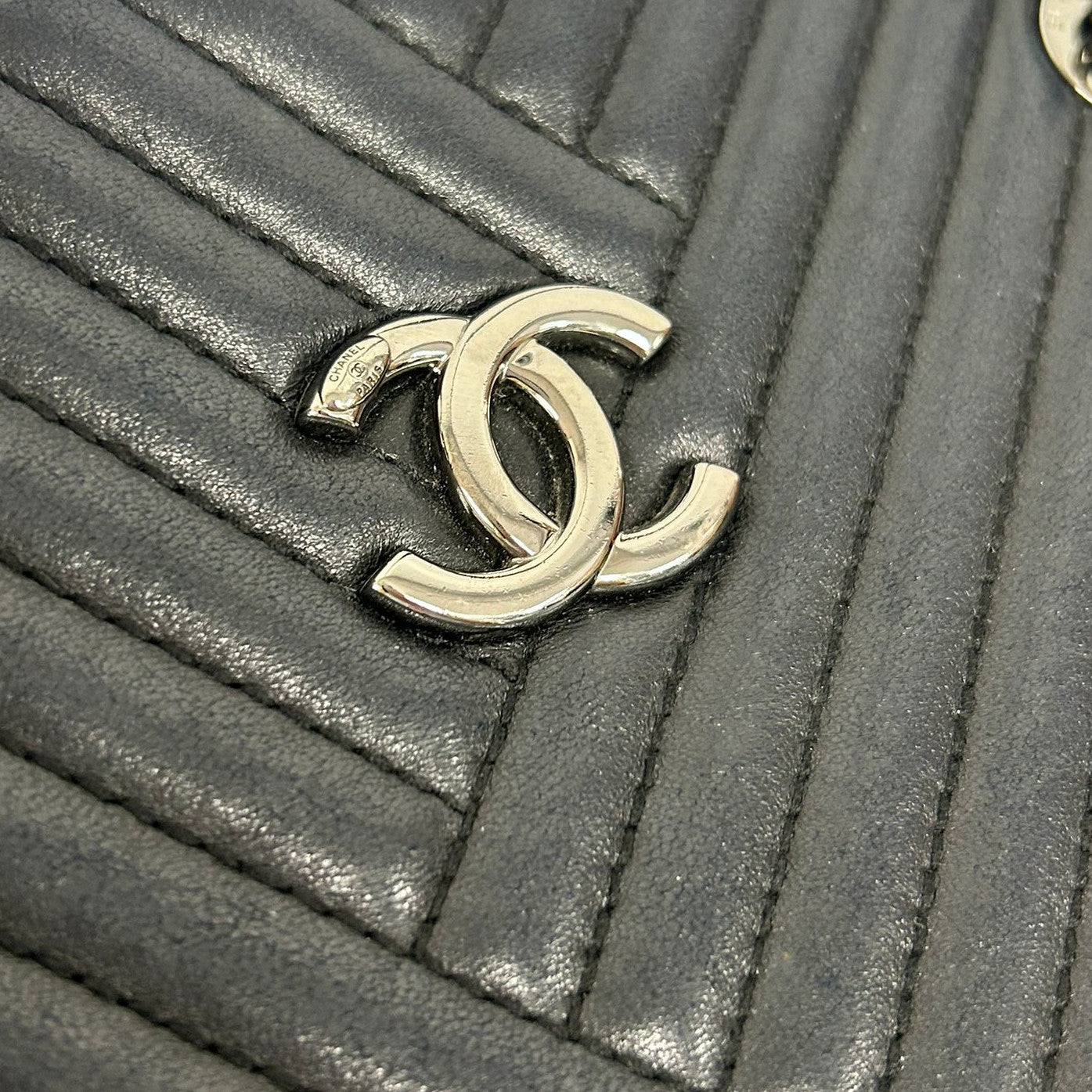 CHANEL CC SHW Chain Shoulder Bag Calfskin Leather