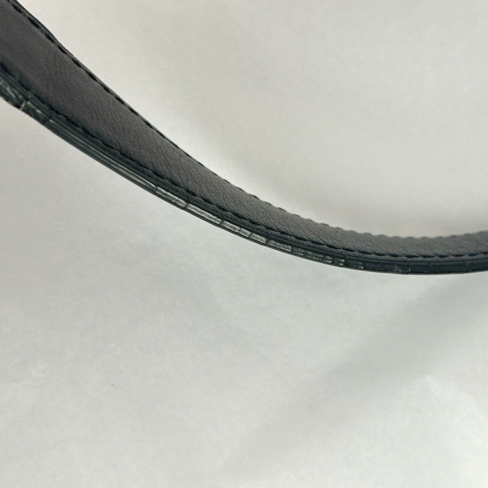 CELINE 【激減優惠】漆皮皮革Trapeze金扣手挽肩背兩用袋黑色