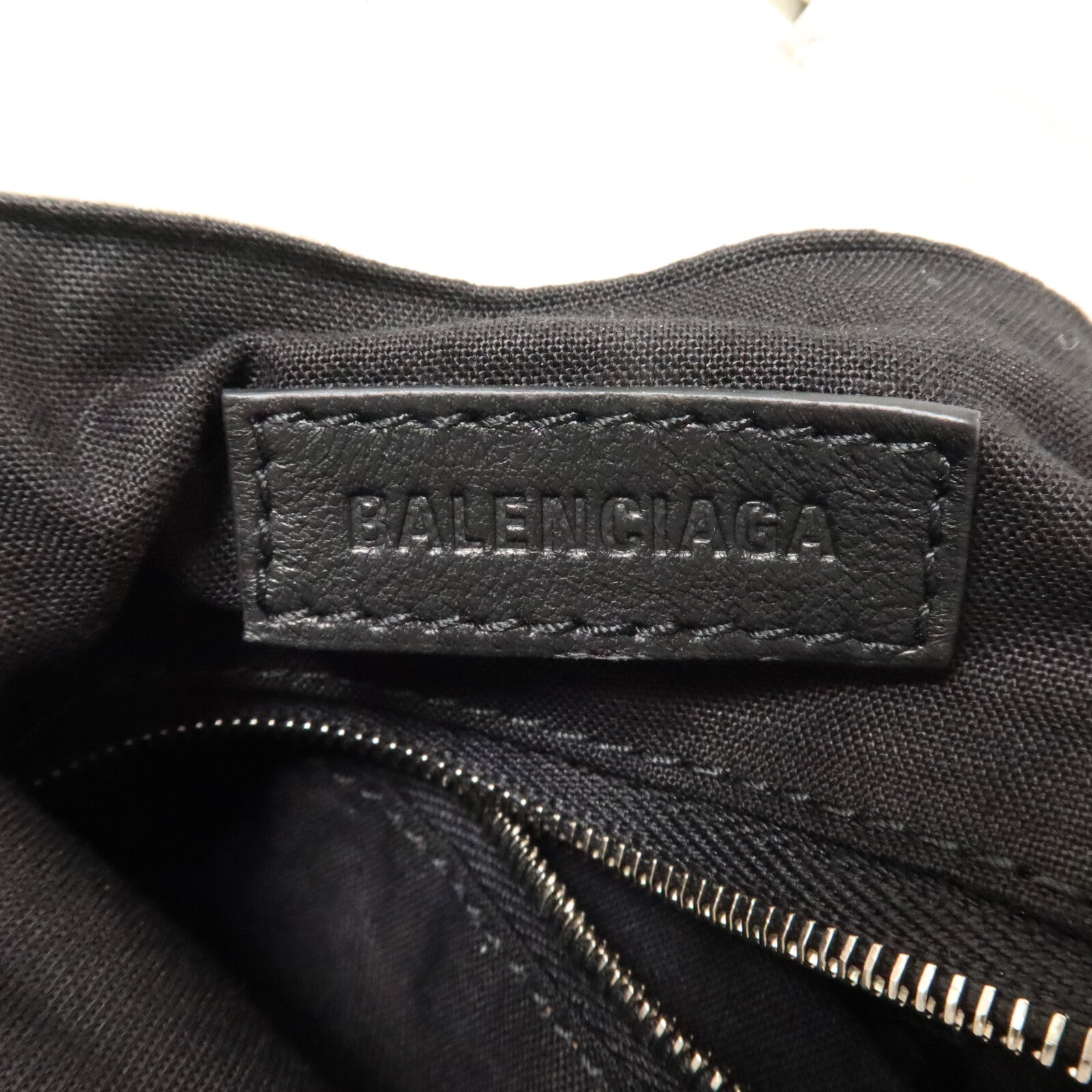 BALENCIAGA 牛皮皮革Crush Tote Small鏈帶手挽肩背兩用袋
