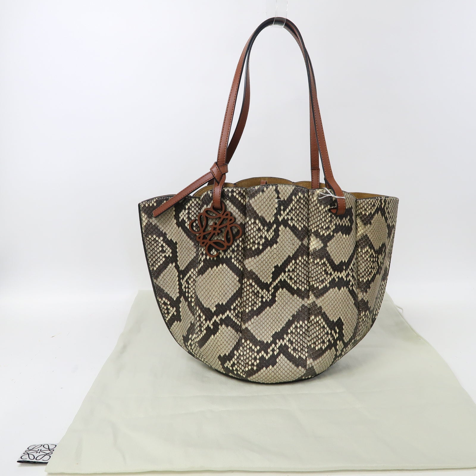 LOEWE 蛇皮皮革Shell Tote Small Bag手挽袋啡色