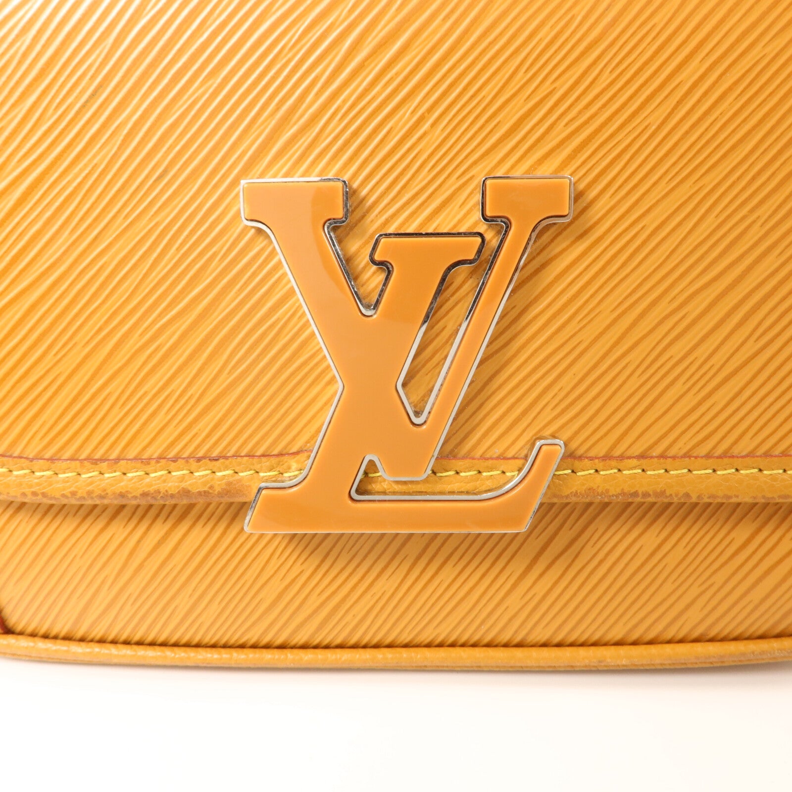 LOUIS VUITTON Epi Buci銀扣肩背袋棕色