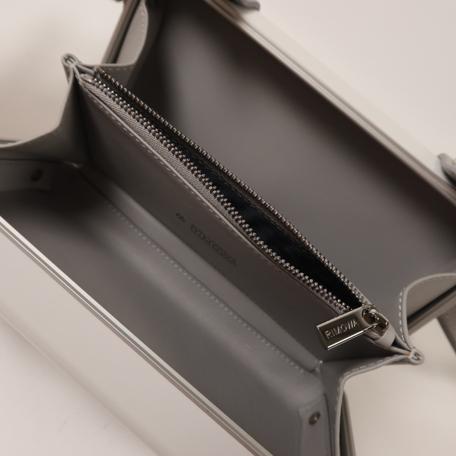 RIMOWA 聚碳酸酯Aluminium Cross-Body肩背袋