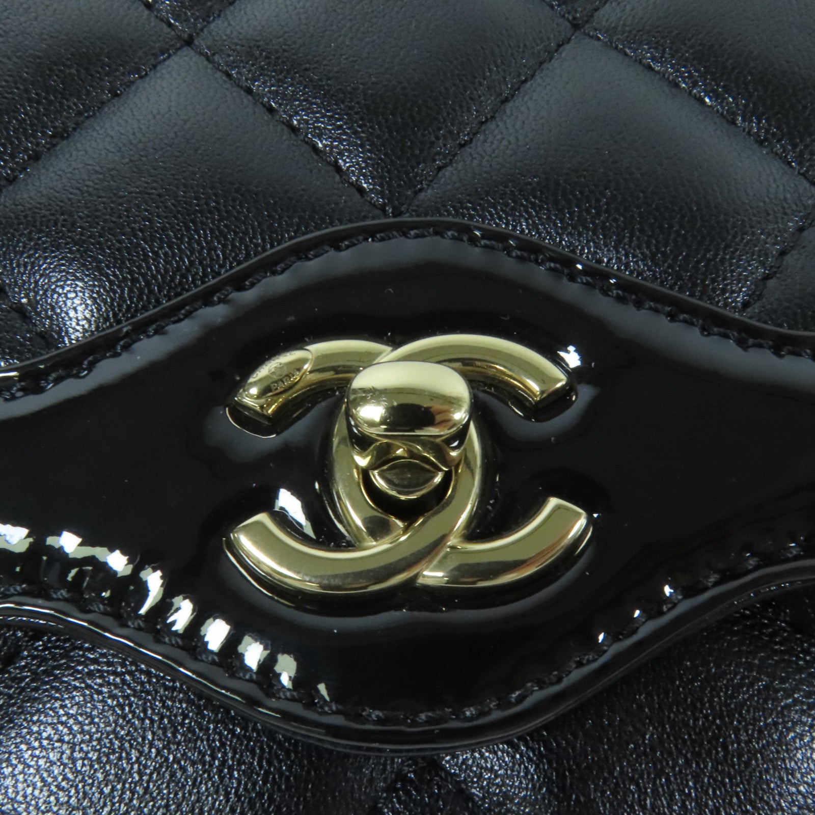 CHANEL 【激減優惠】羊皮皮革Chain Shoulder Bag金扣肩背袋