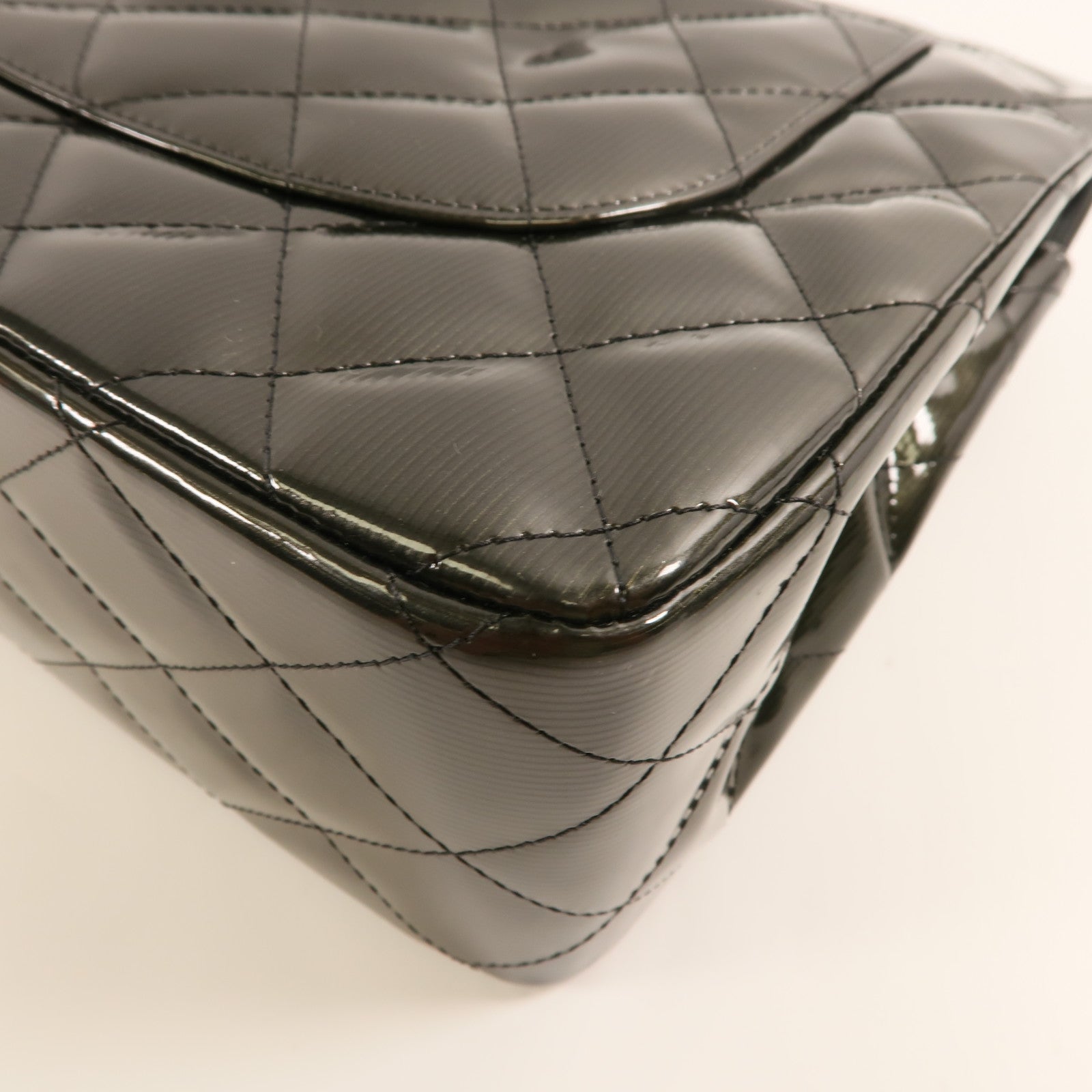 CHANEL 漆皮皮革Large Classic銀扣鏈帶肩背袋