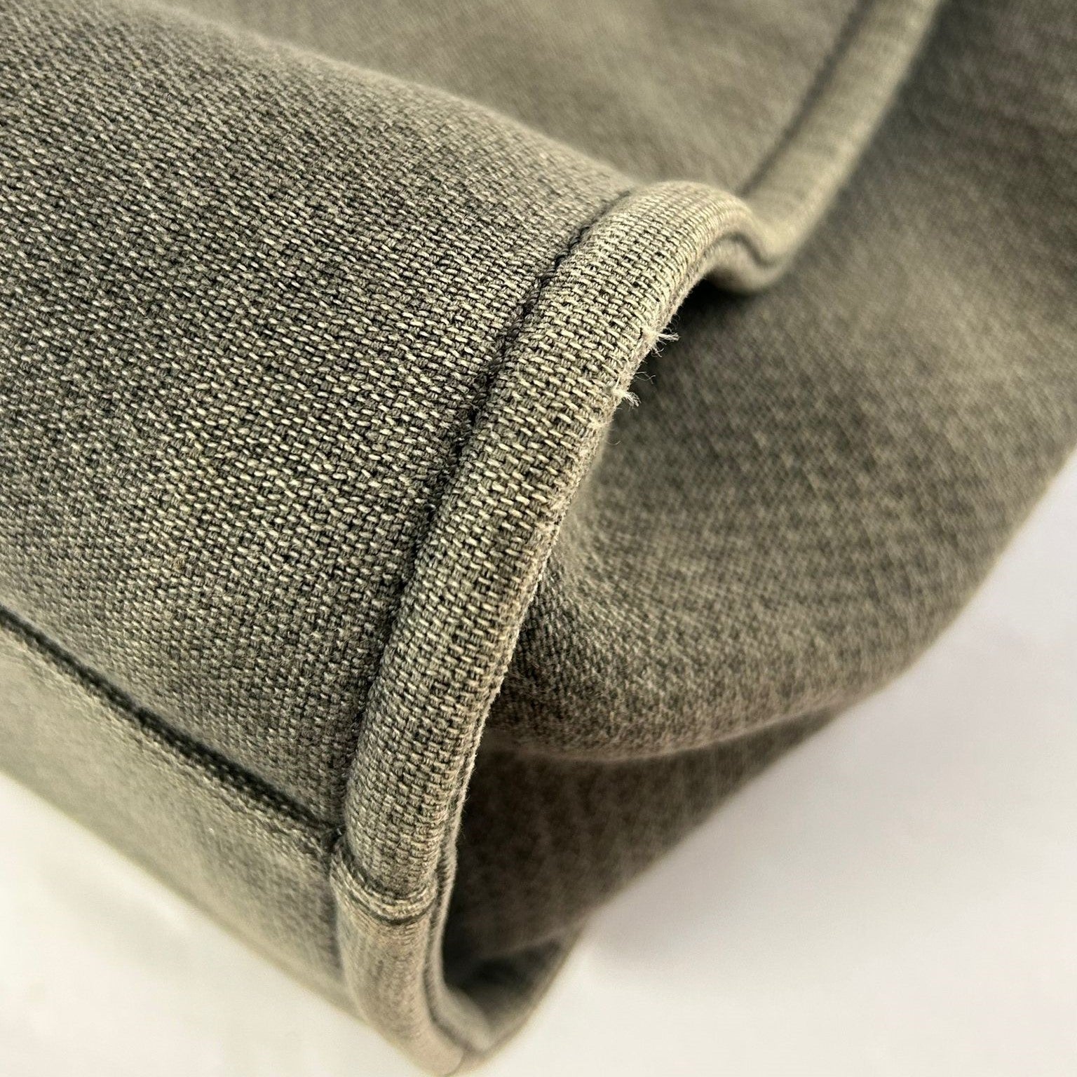 CHANEL 帆布Deauville Tote銀扣肩背袋