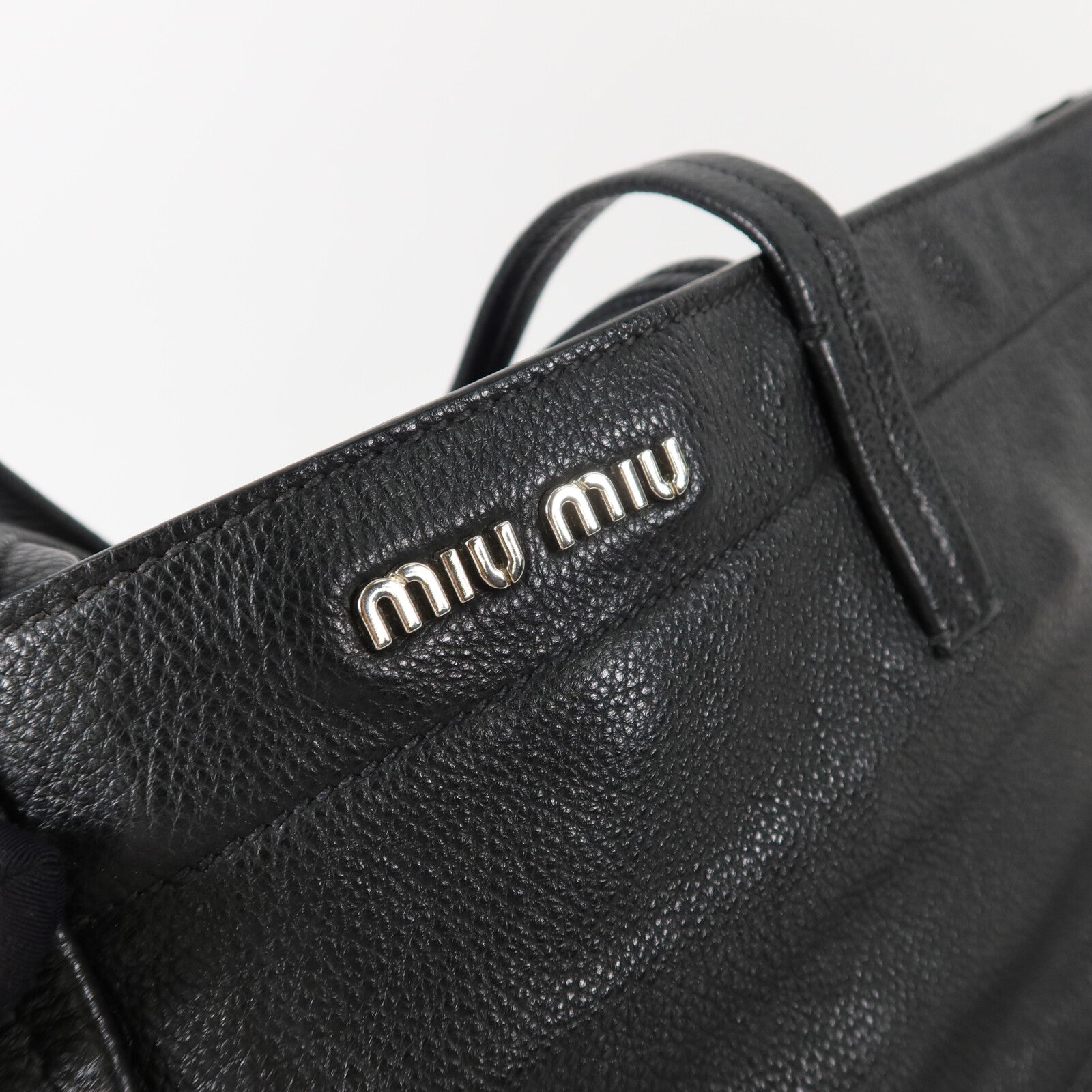 Miu Miu 牛皮皮革Tote Bag手挽袋