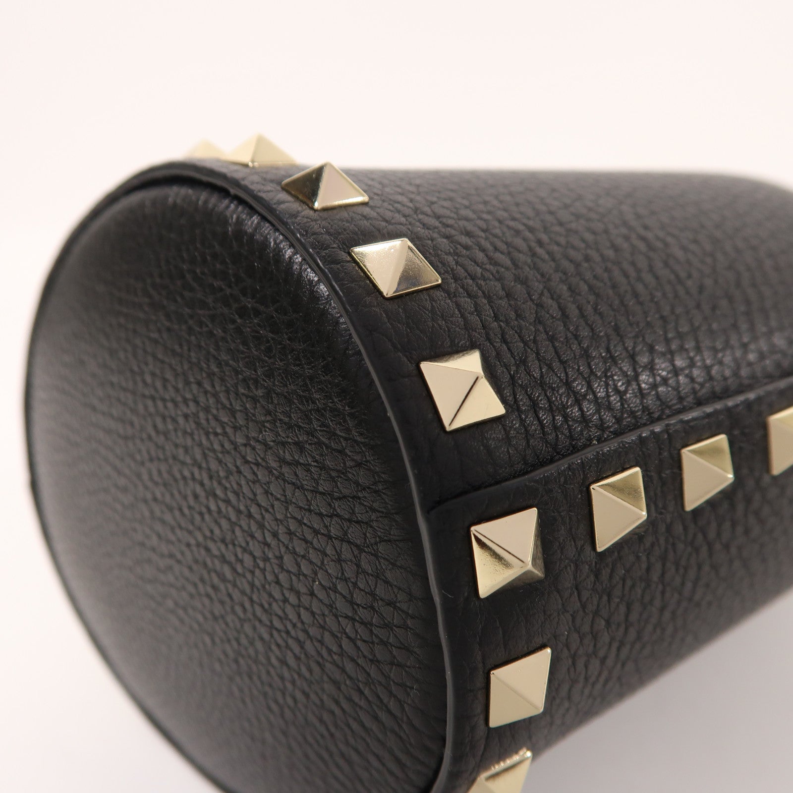 Valentino 牛皮皮革Chain Bucket Bag金扣鏈帶肩背袋