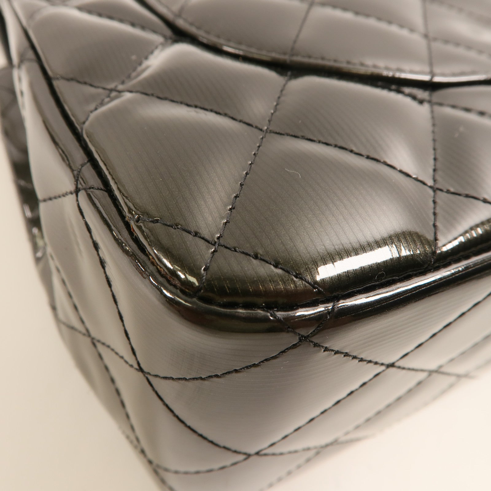 CHANEL 漆皮皮革Large Classic銀扣鏈帶肩背袋